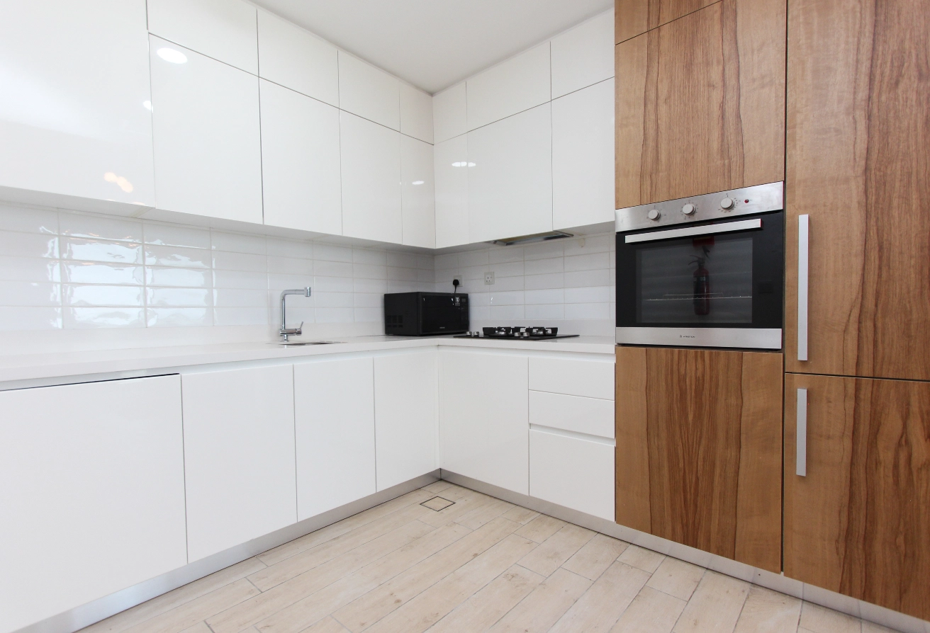 Fully Furnished | Ready to Move in | Large Layout