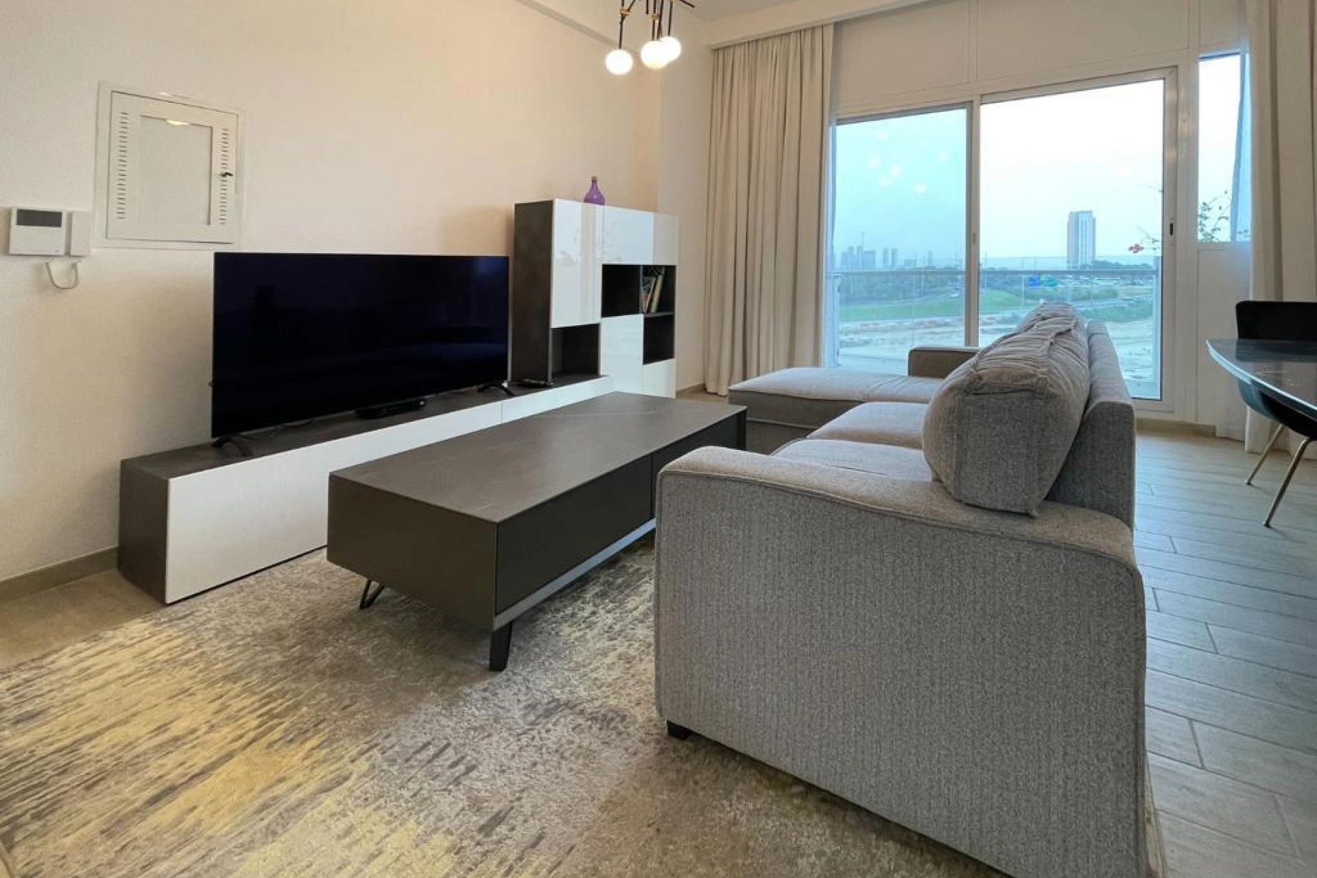 Fully Furnished | Ready to Move in | Large Layout