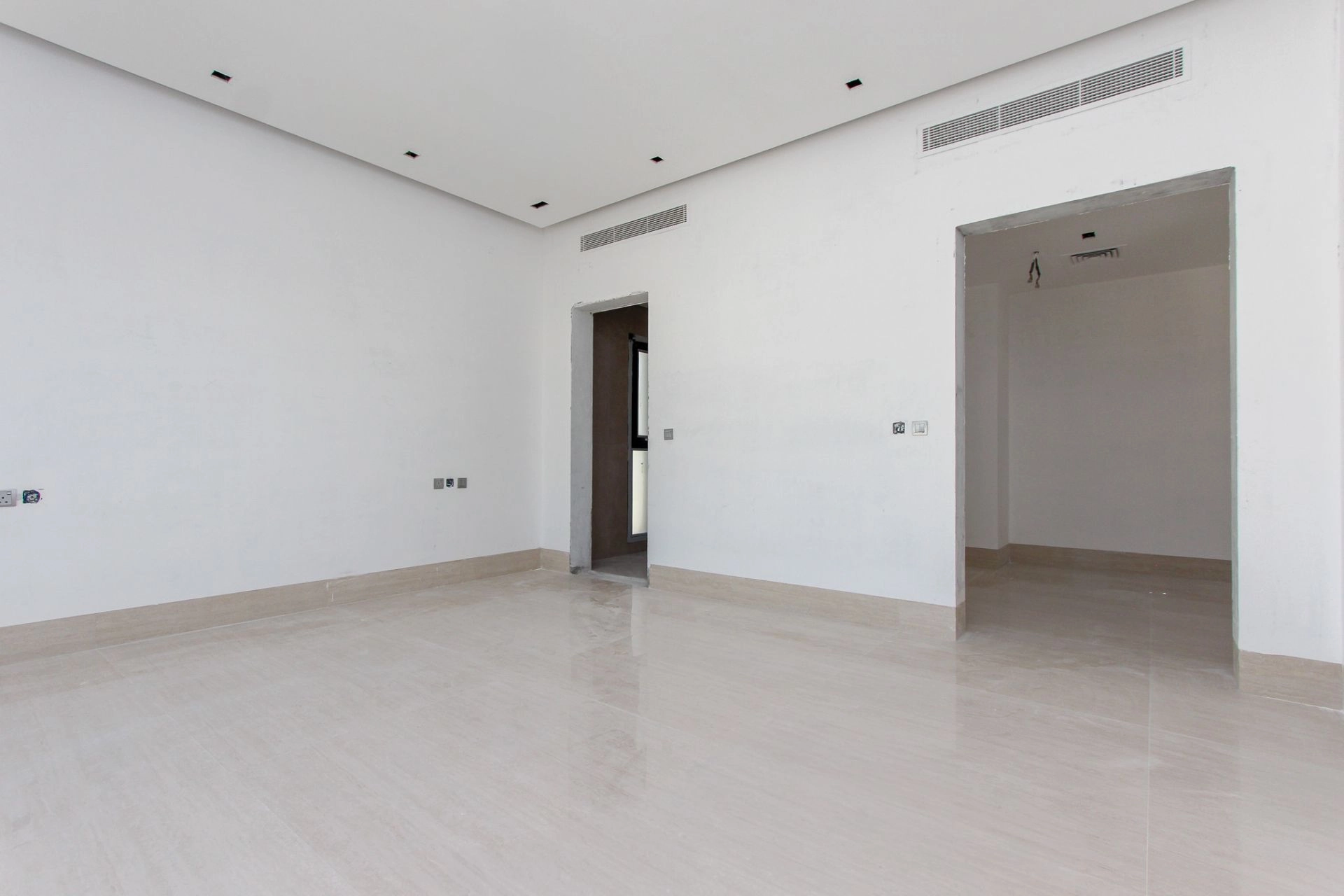 Luxury Villa | Brand New | Maids room