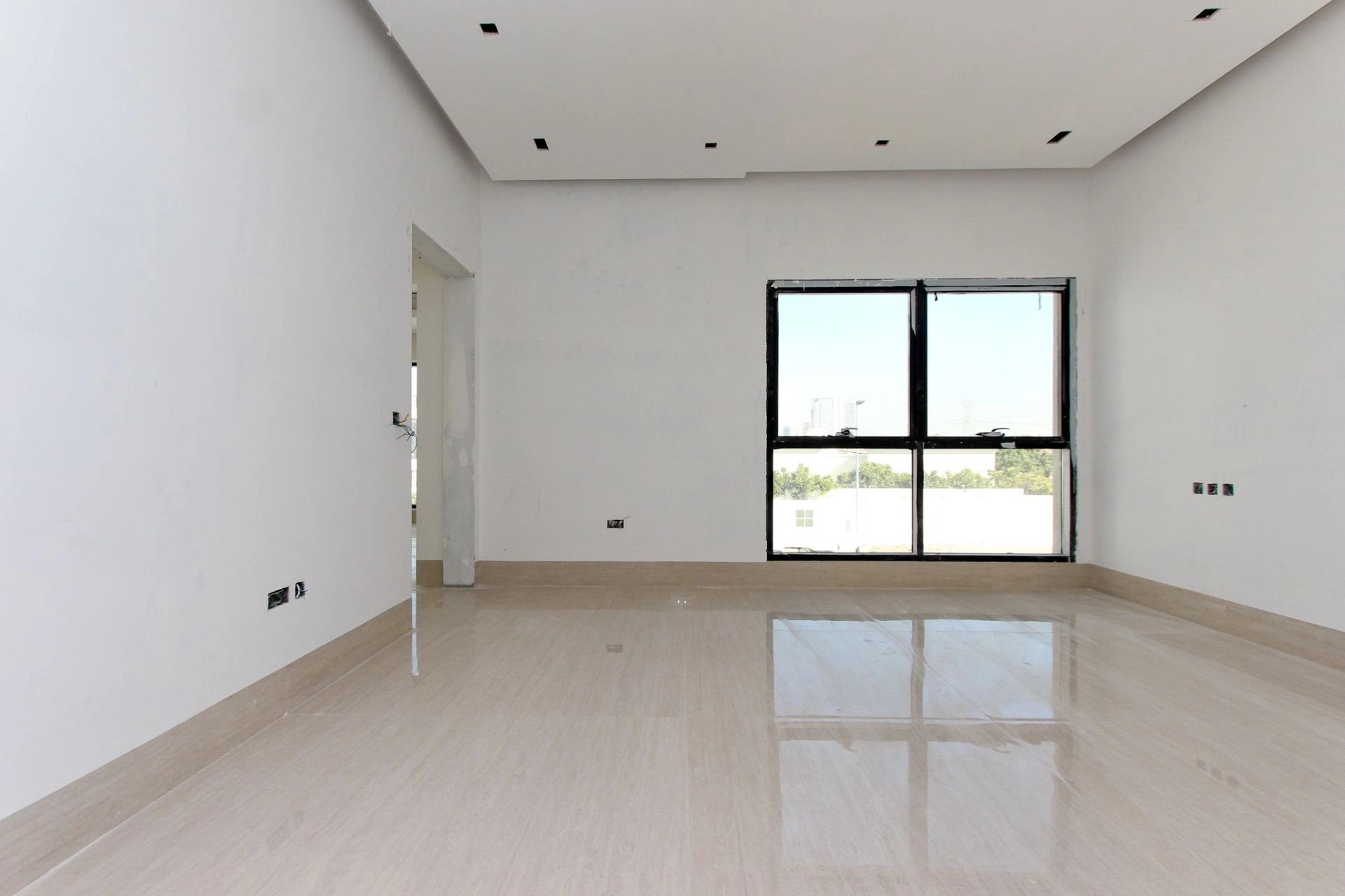 Luxury Villa | Brand New | Maids room
