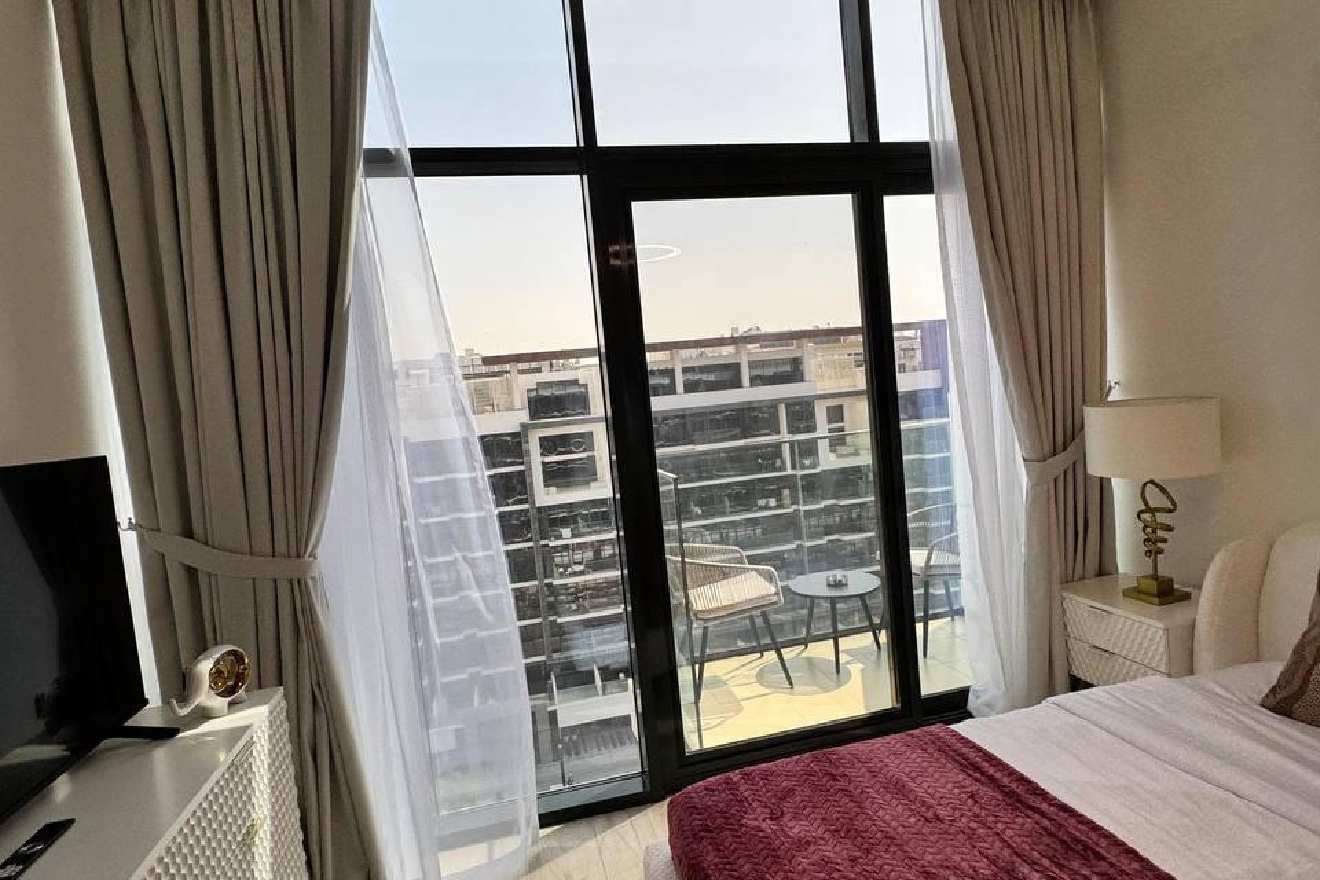 VACANT | EASY ACCESS | PRIME LOCATION