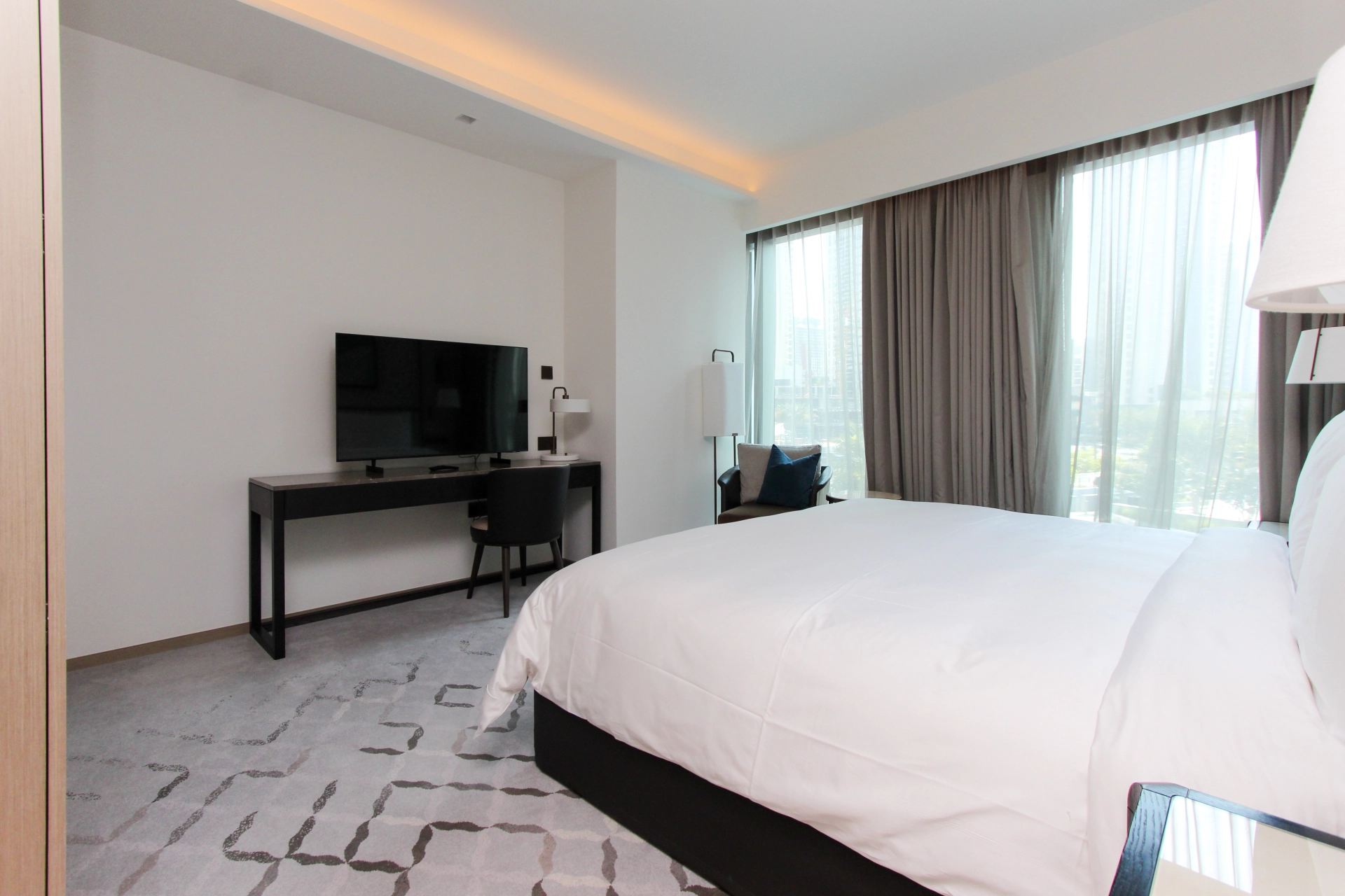 Sea and Burj View | Furnished | Vacant Now