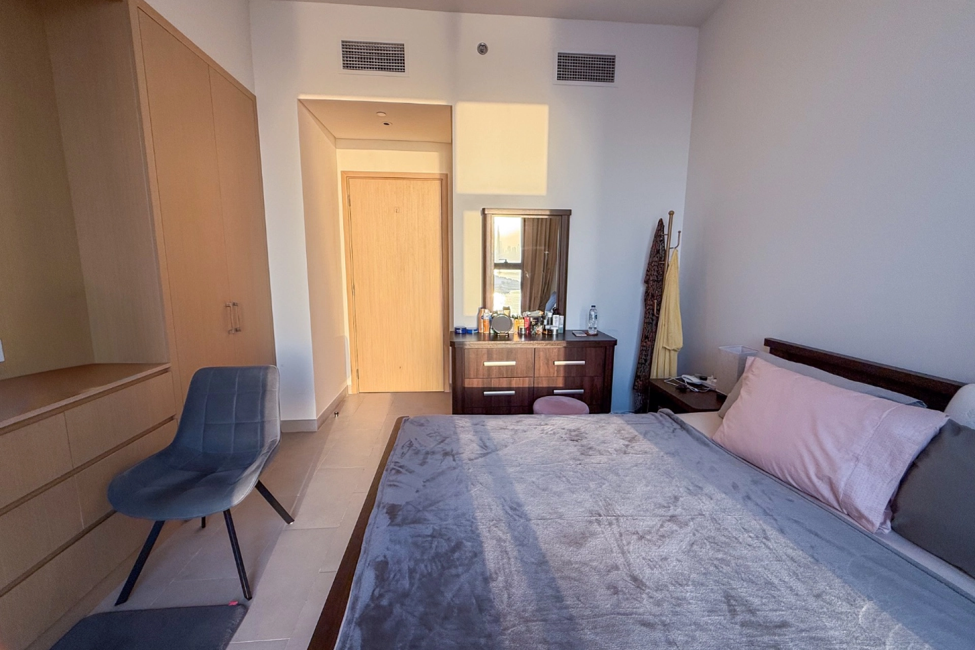 Burj Khalifa View | Waterfront | Vacant | Spacious