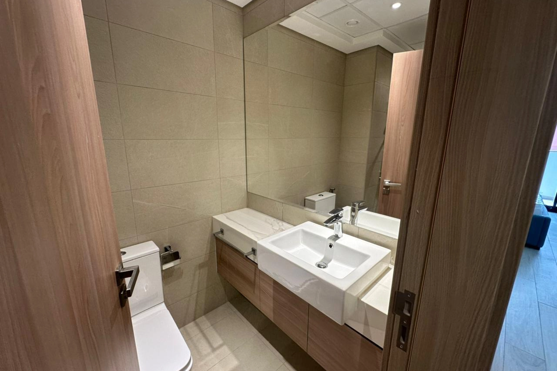 TENANTED | GREAT ROI | FURNISHED WITH BALCONY