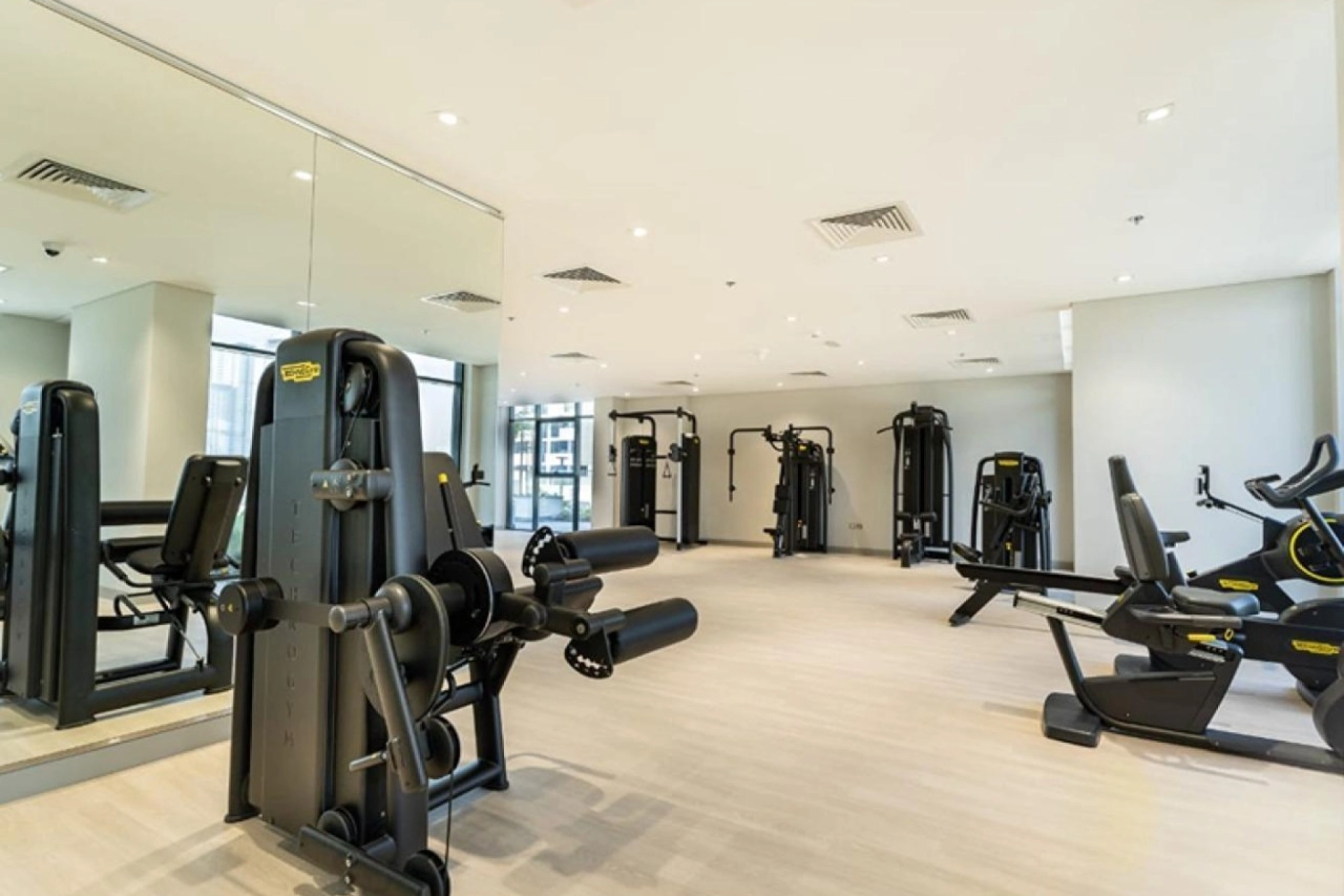 TENANTED | GREAT ROI | FURNISHED WITH BALCONY