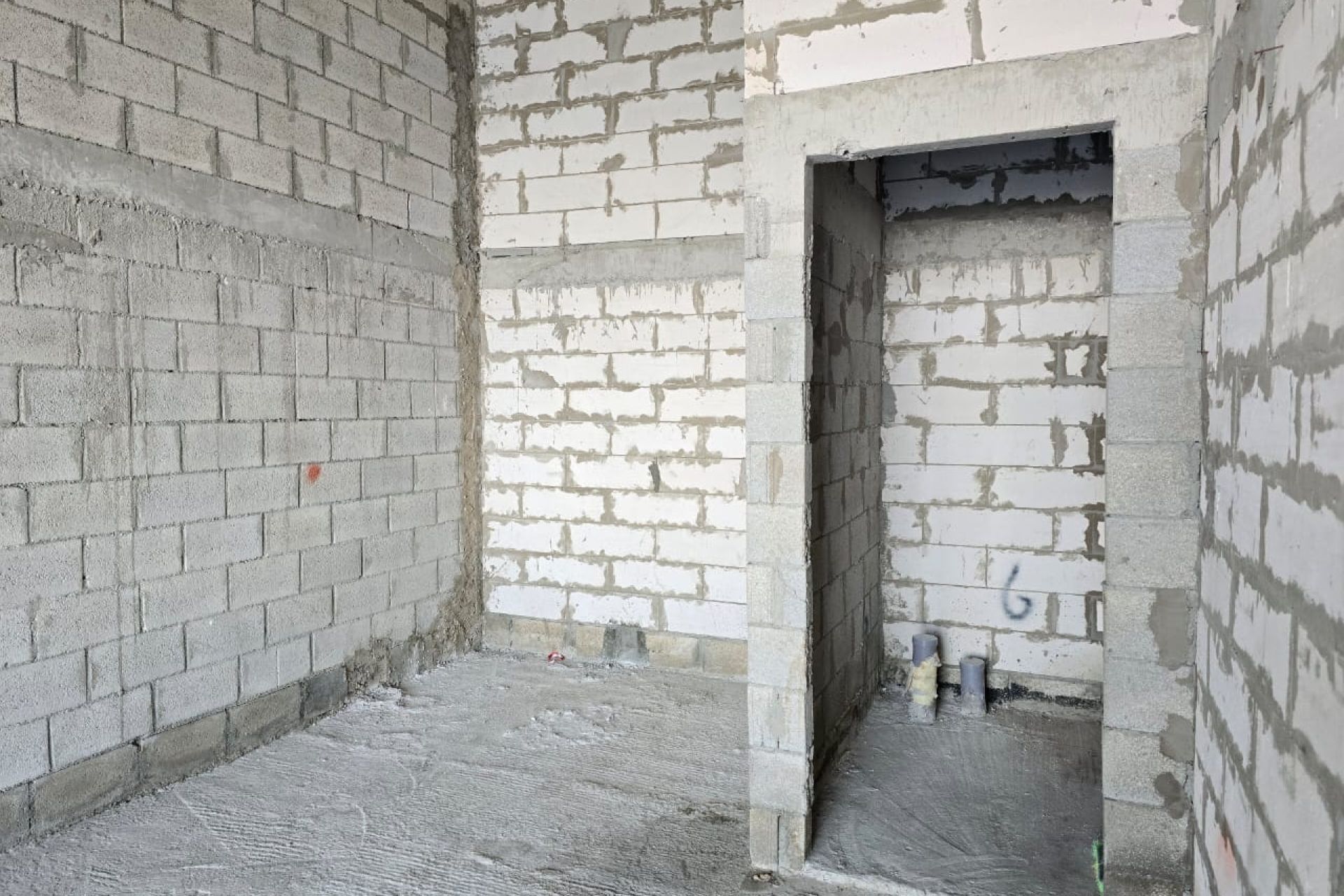 IDEAL COMMERCIAL SPACE | SCENIC LAGOON VIEW