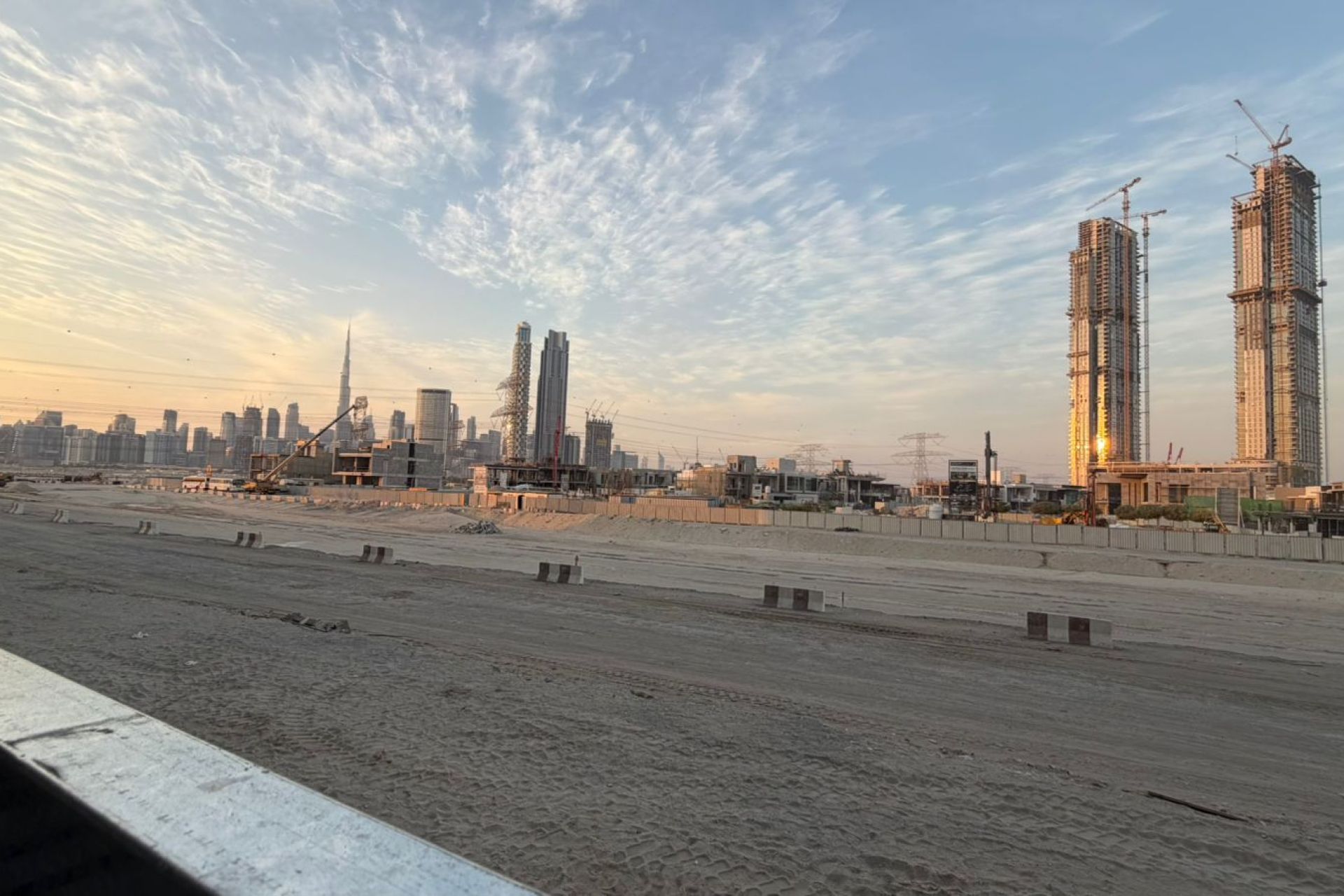 IDEAL COMMERCIAL SPACE | SCENIC LAGOON VIEW