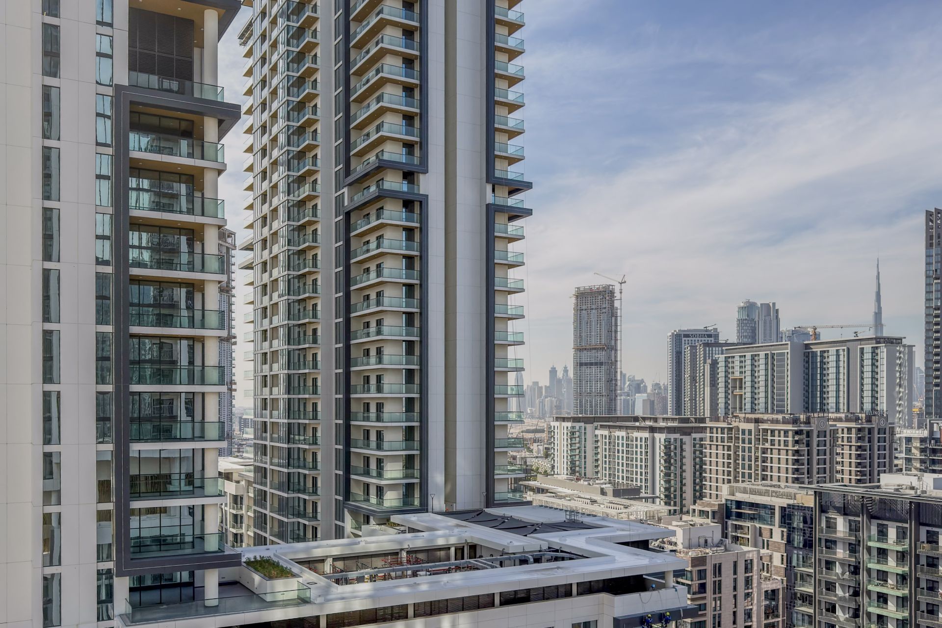 LAGOON FACING | HIGH FLOOR | BRAND NEW