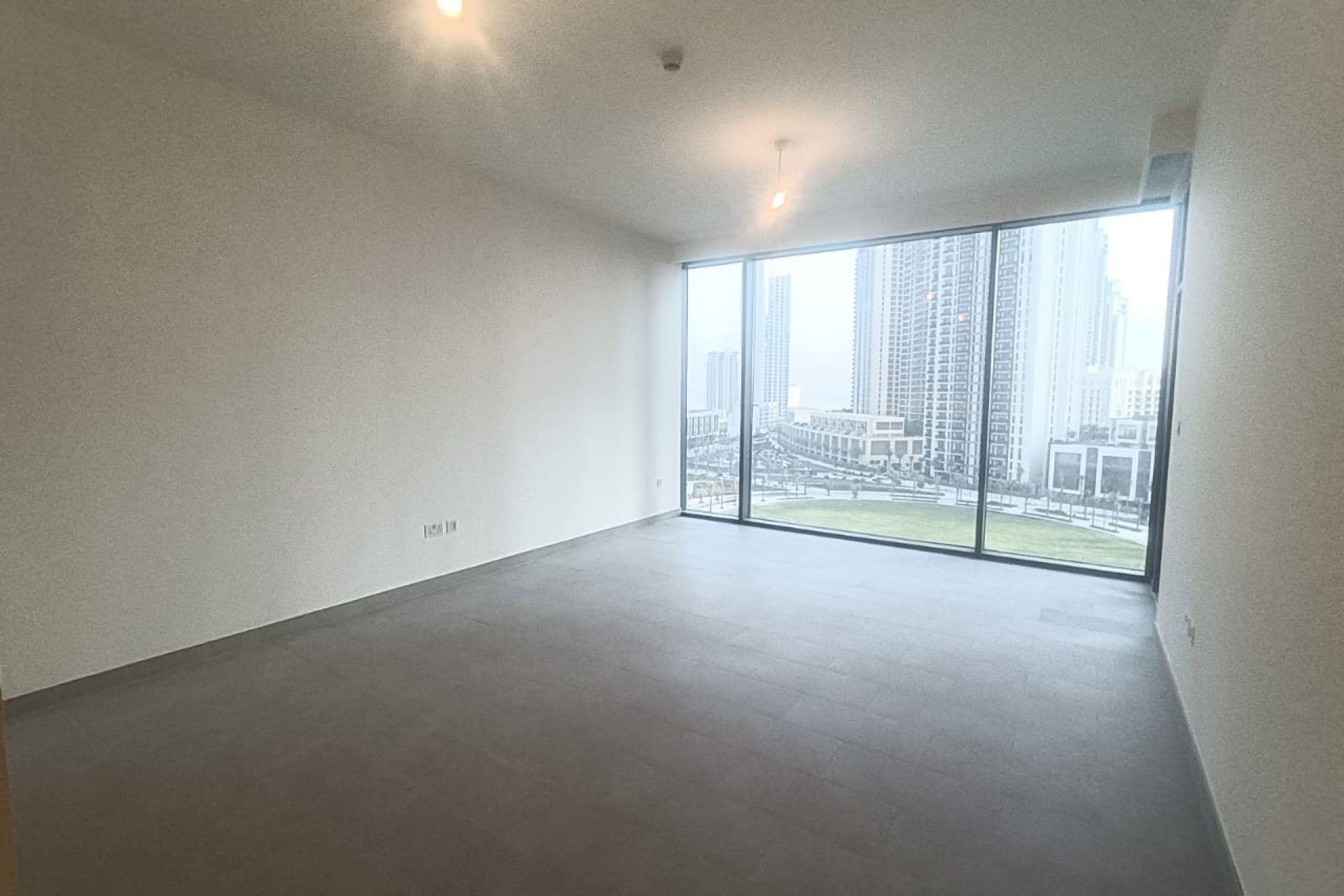 Low Floor | Unfurnished | Vacant