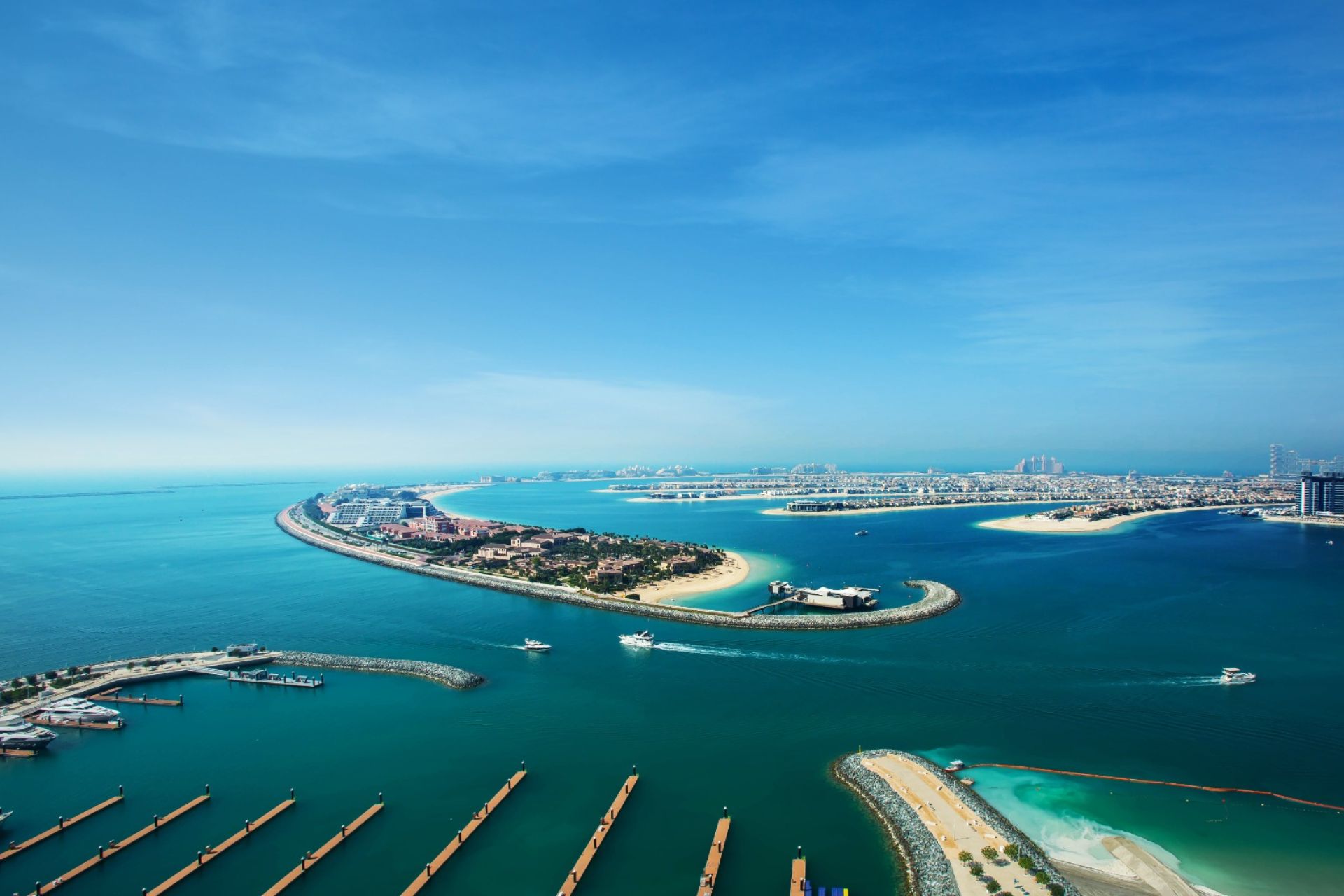 MARINA AND SEA VIEW | SPACIOUS | VACANT FROM MARCH