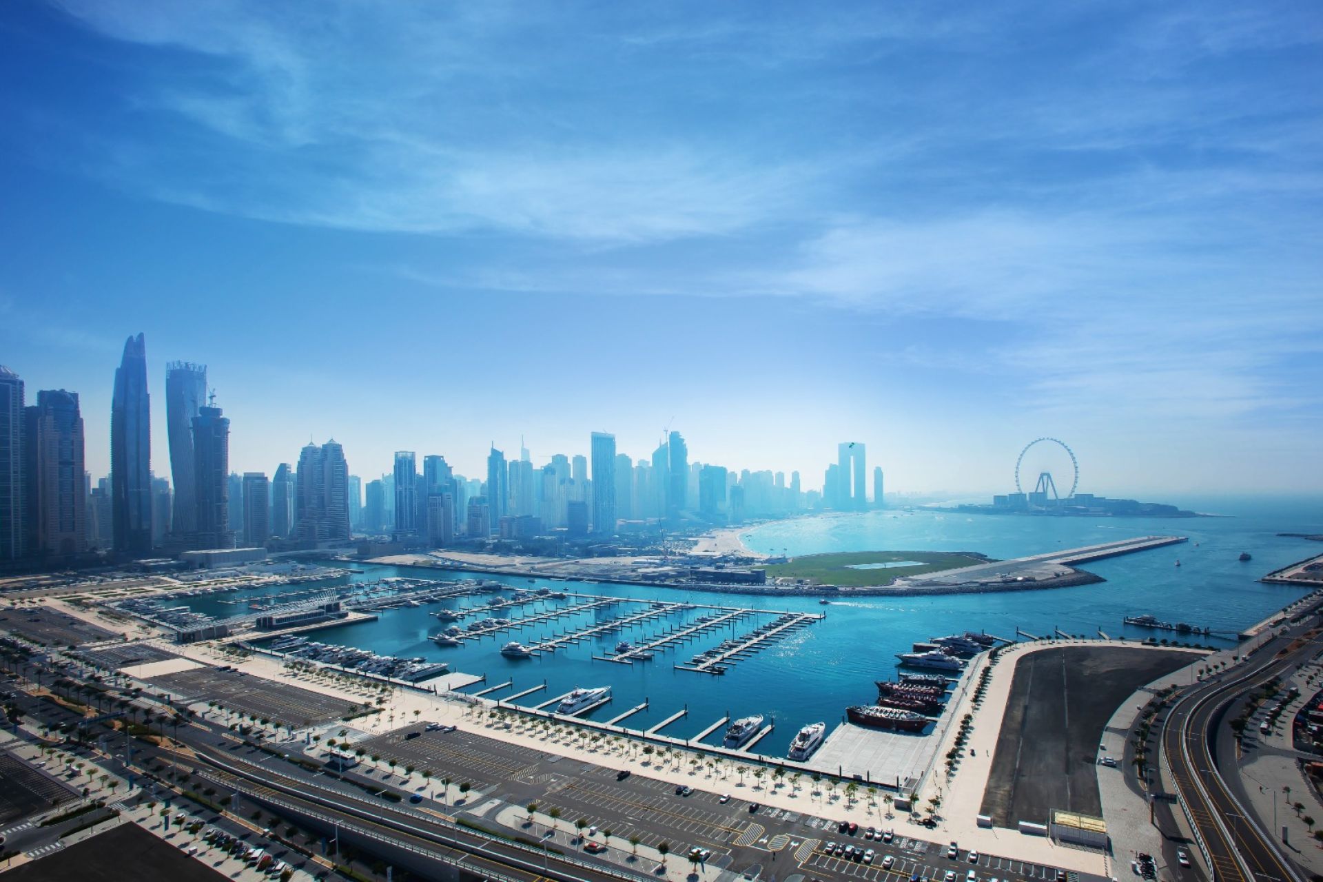 MARINA AND SEA VIEW | SPACIOUS | VACANT FROM MARCH