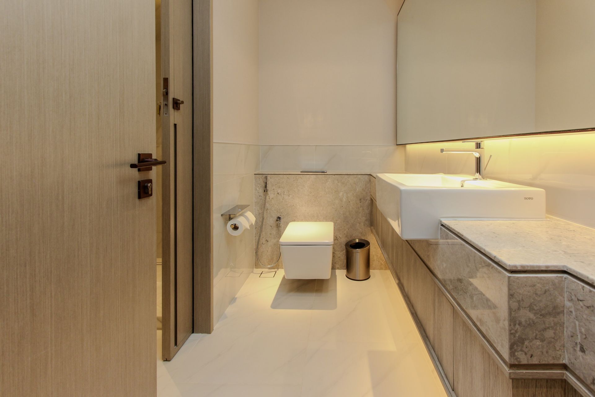 Luxury Apartment | Investor Deal | Community View