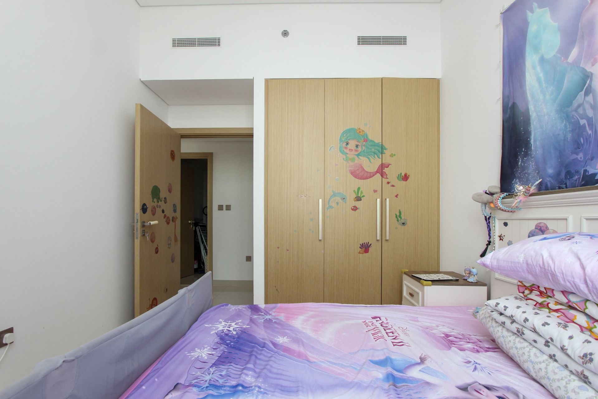 SKYLINE &amp; BURJ VIEW | FURNISHED | HIGH FLOOR