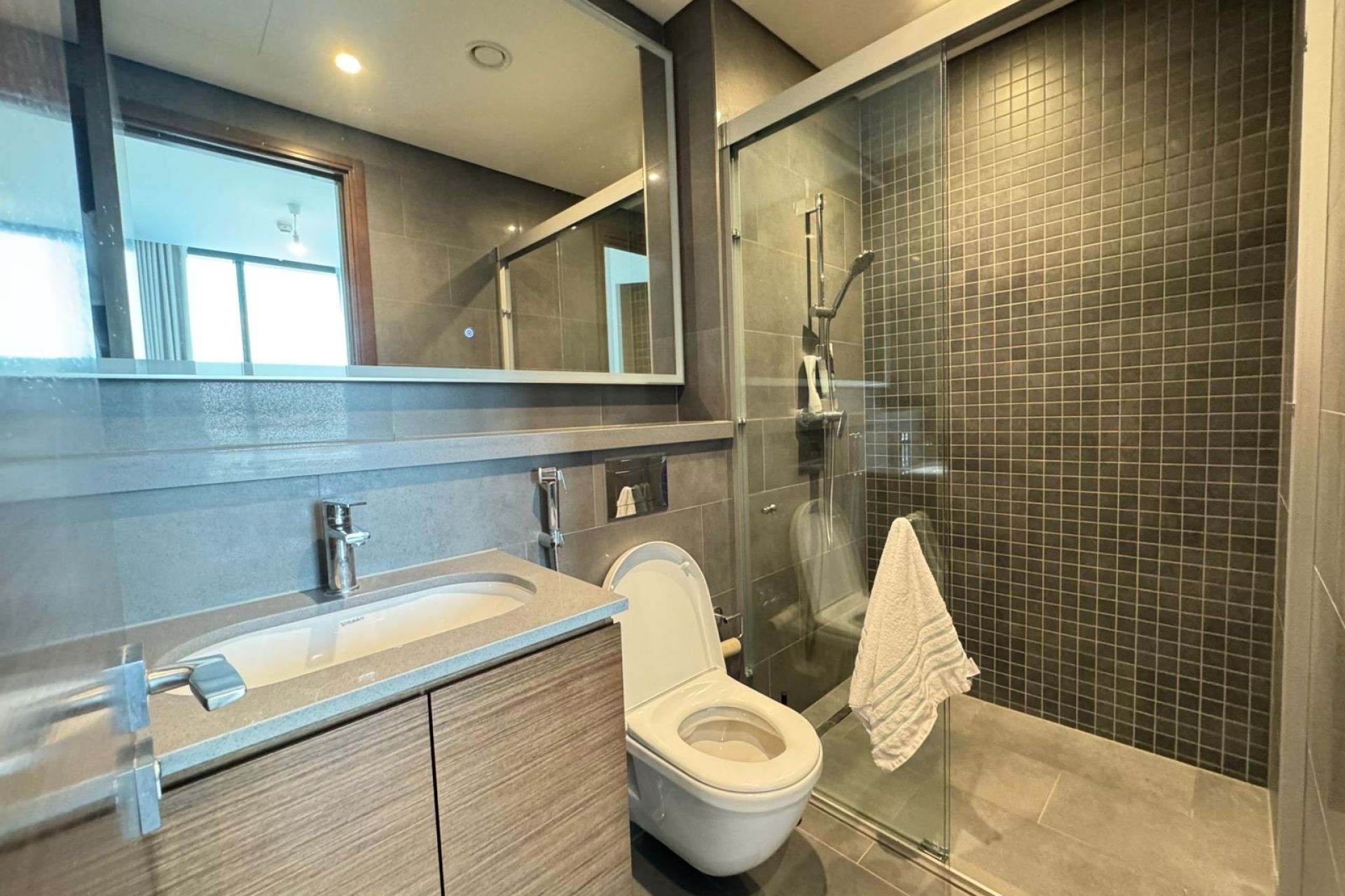 Brand New | Vacant | Fully Furnished