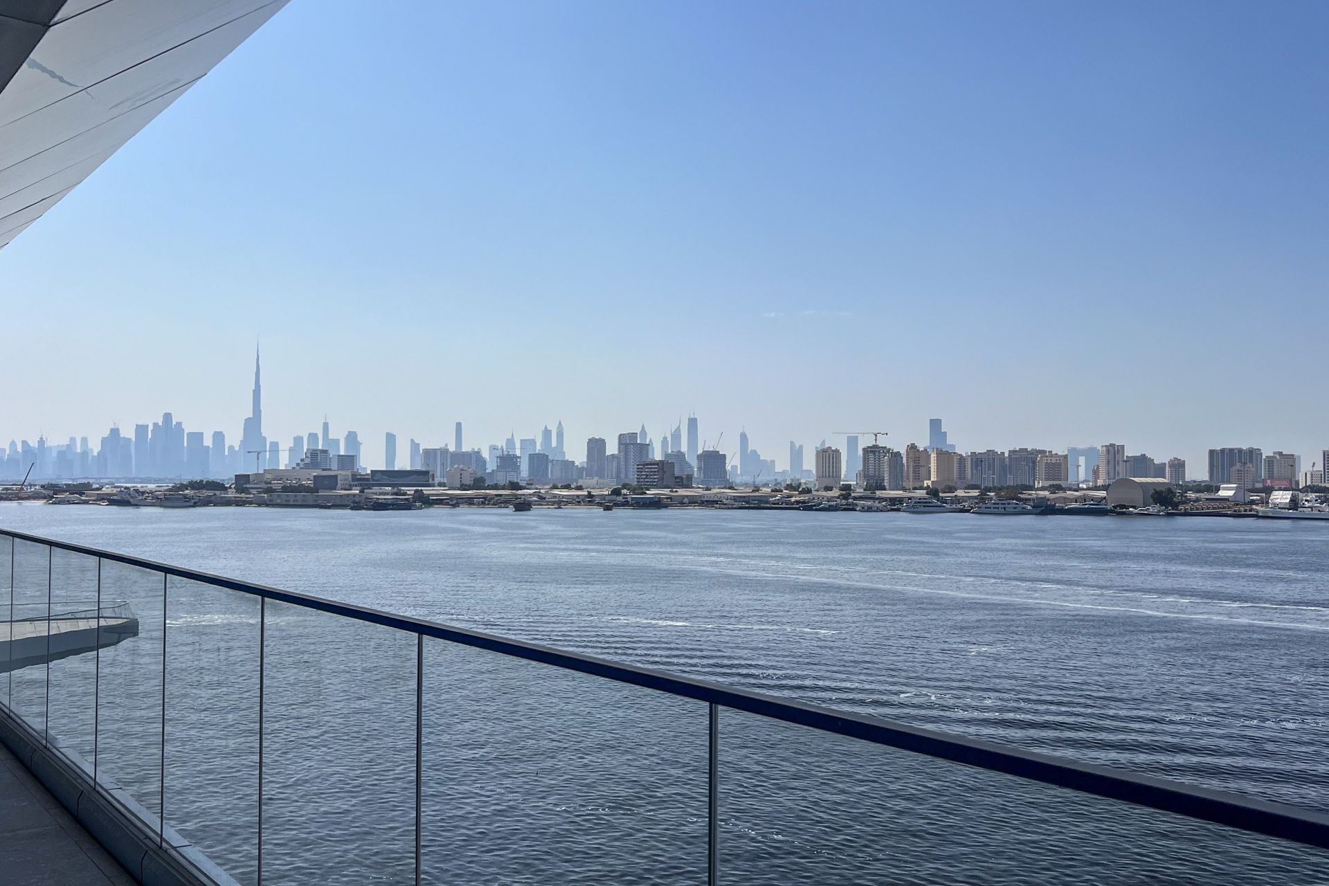 HUGE LAYOUT | SEA VIEW | VACANT SOON