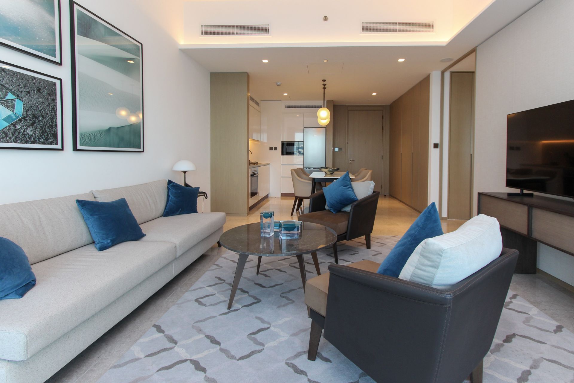 HUGE LAYOUT | SEA VIEW | VACANT SOON