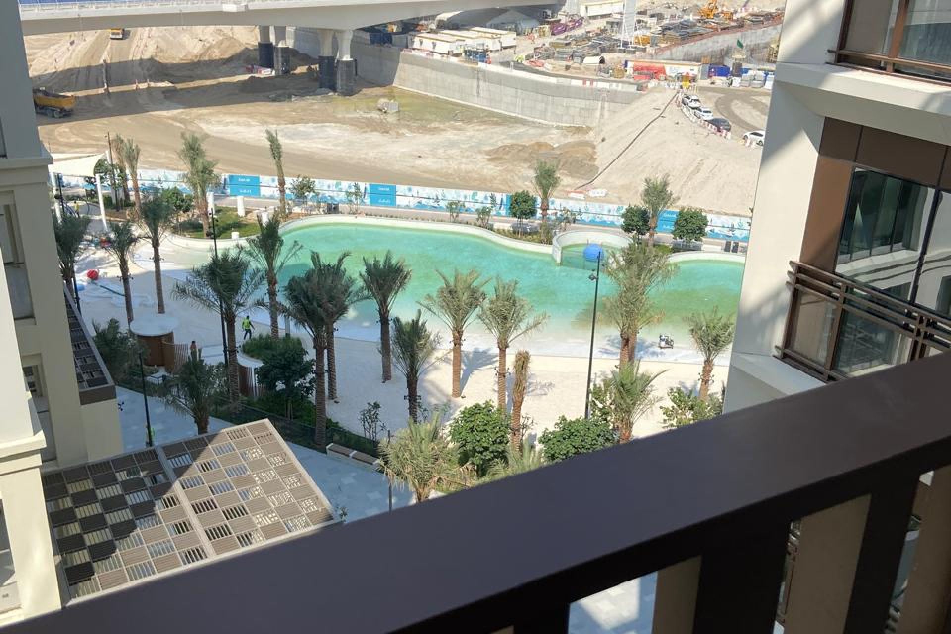 Beach Access | Corner Unit | Facing Lagoons