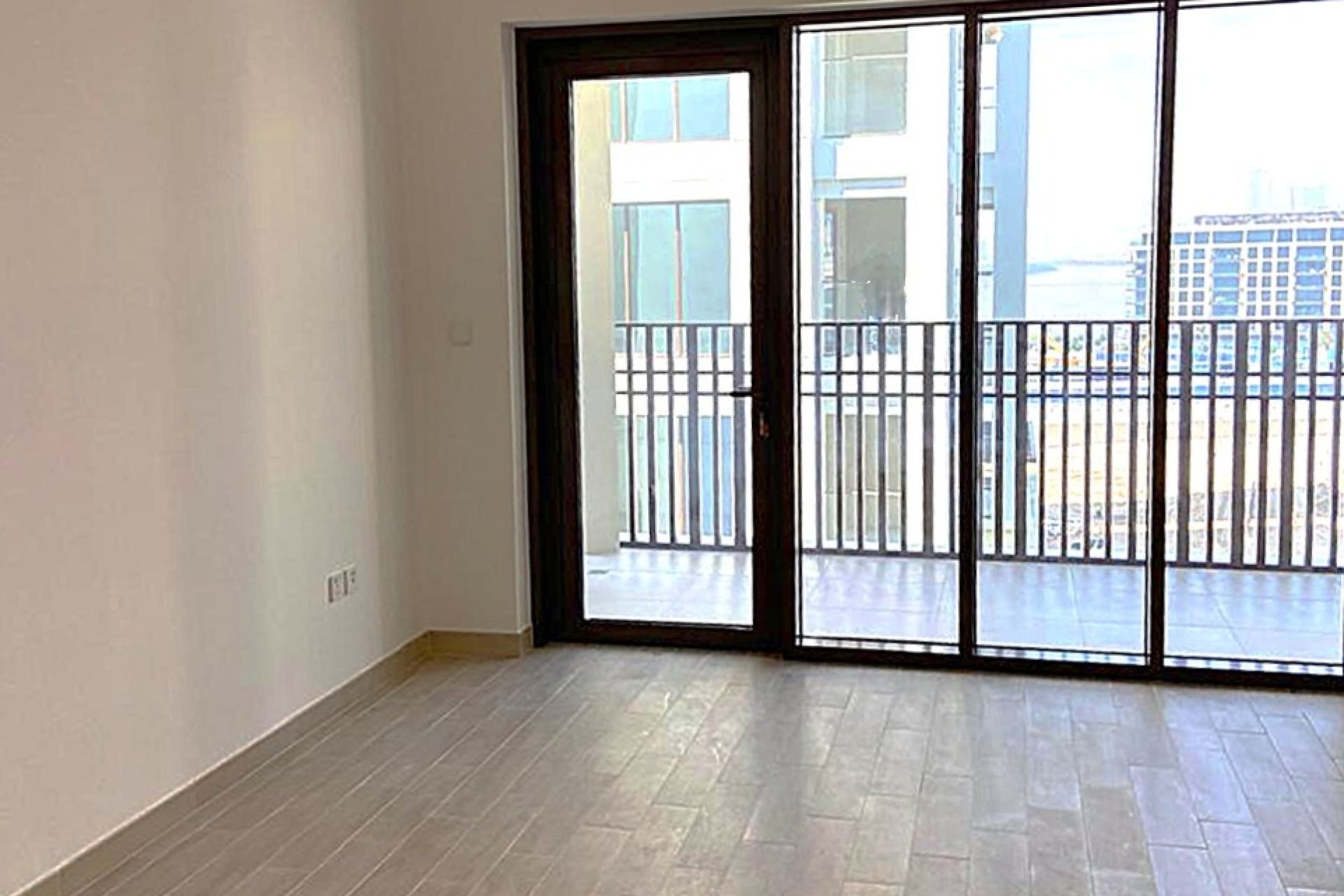 Beach Access | Corner Unit | Facing Lagoons