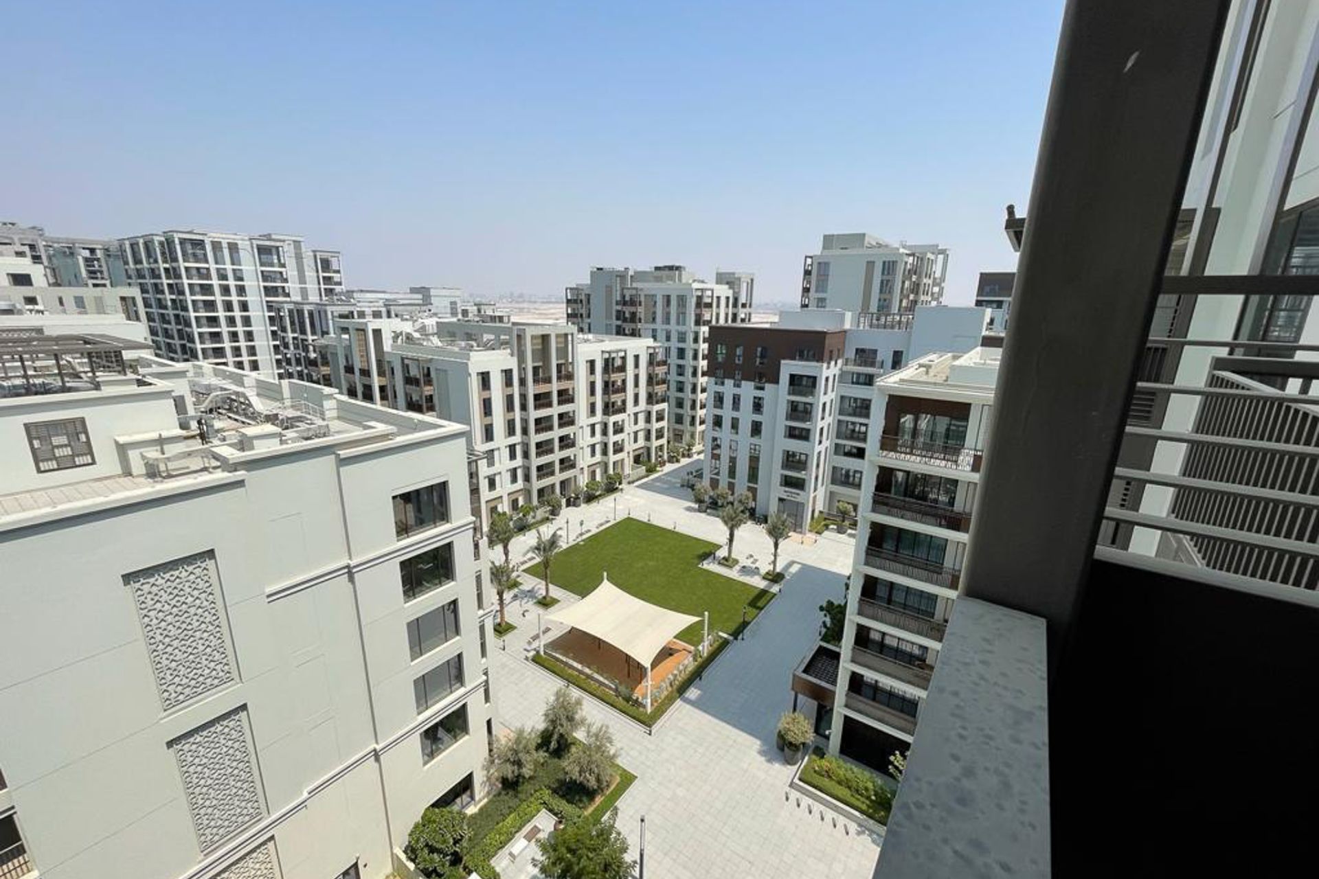 Brand New | Beach Access | Chiller Free