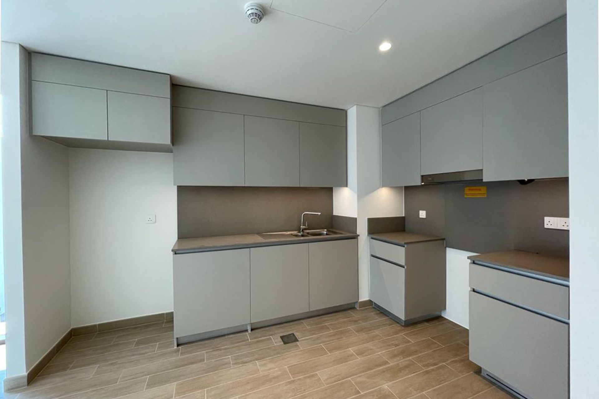 Brand New | Beach Access | Chiller Free