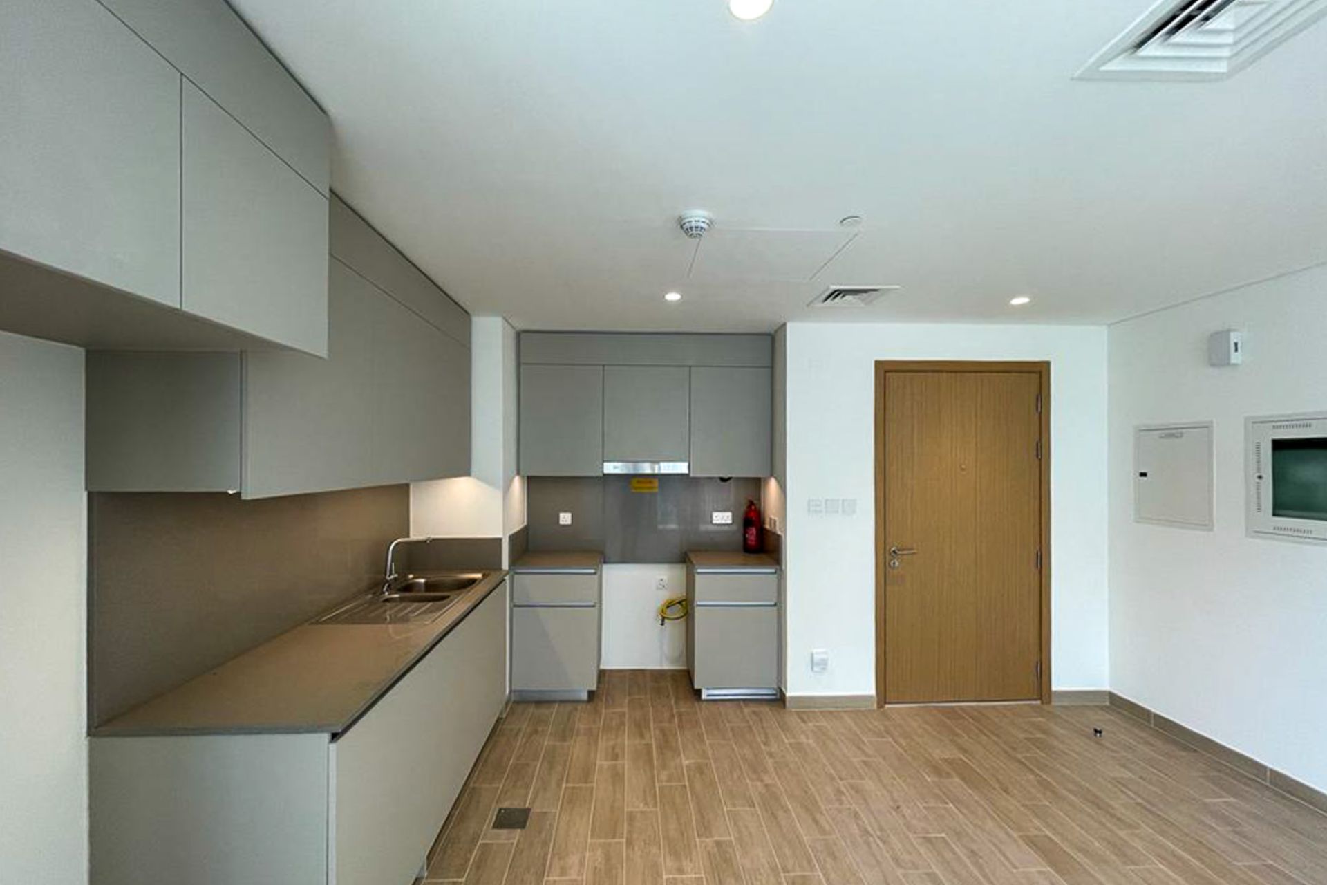 Brand New | Beach Access | Chiller Free