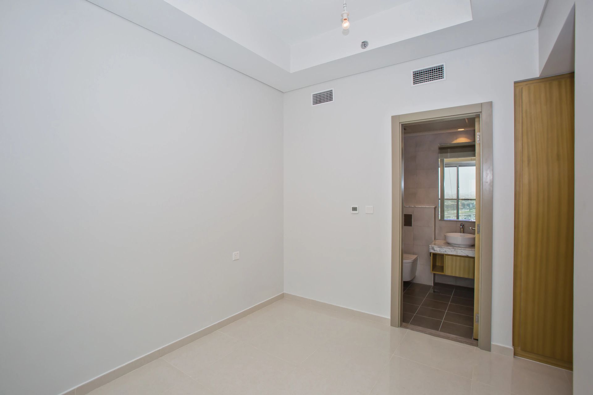 READY TO MOVE | PRIME LOCATION | SPECTACULAR VIEWS