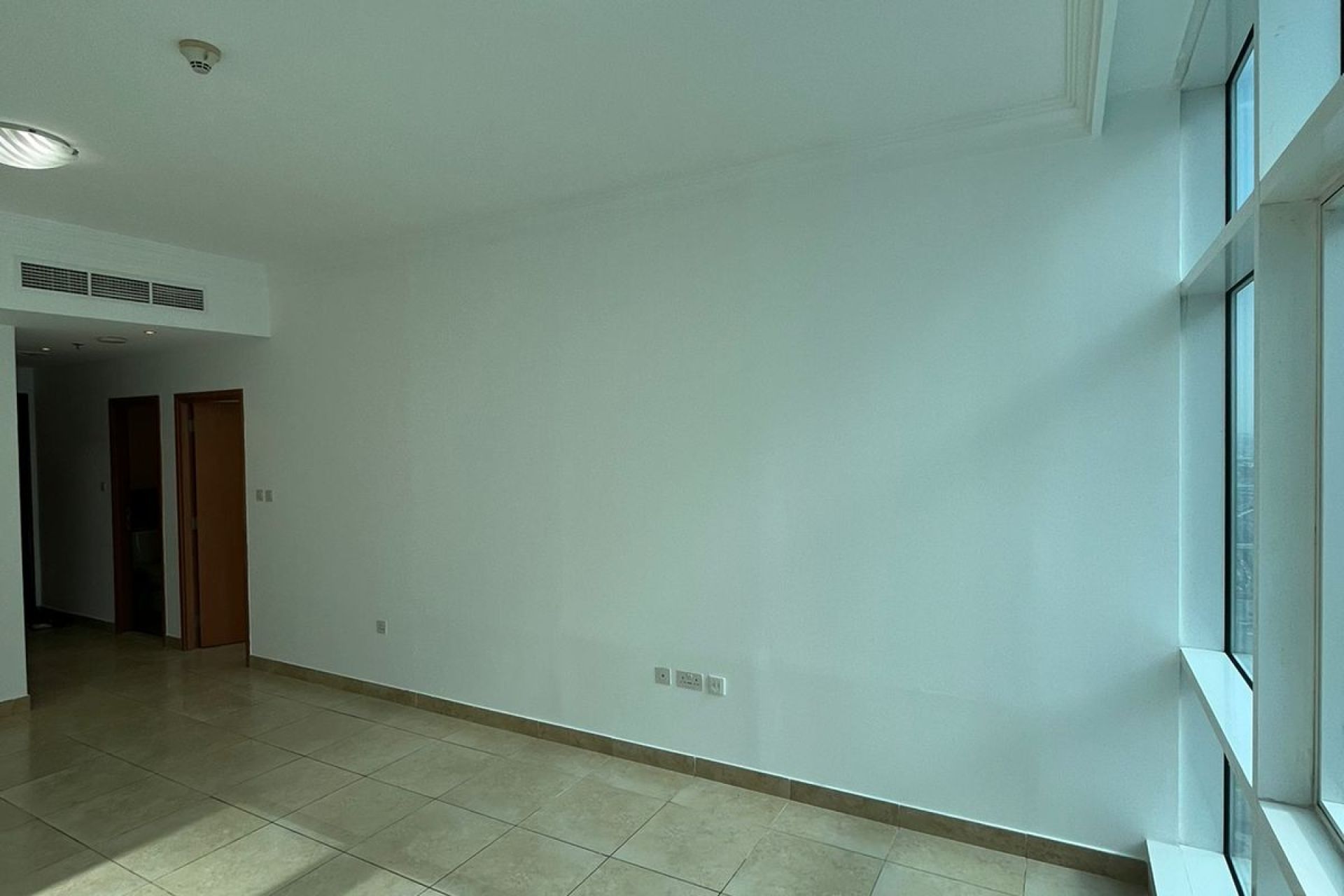 SPACIOUS UNIT | VACANT SOON | HIGHER FLOOR