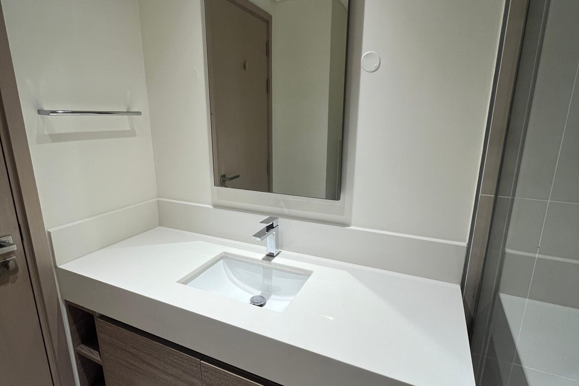 PARK VIEW | PARTIAL SEA VIEW| HIGH FLOOR | VACANT