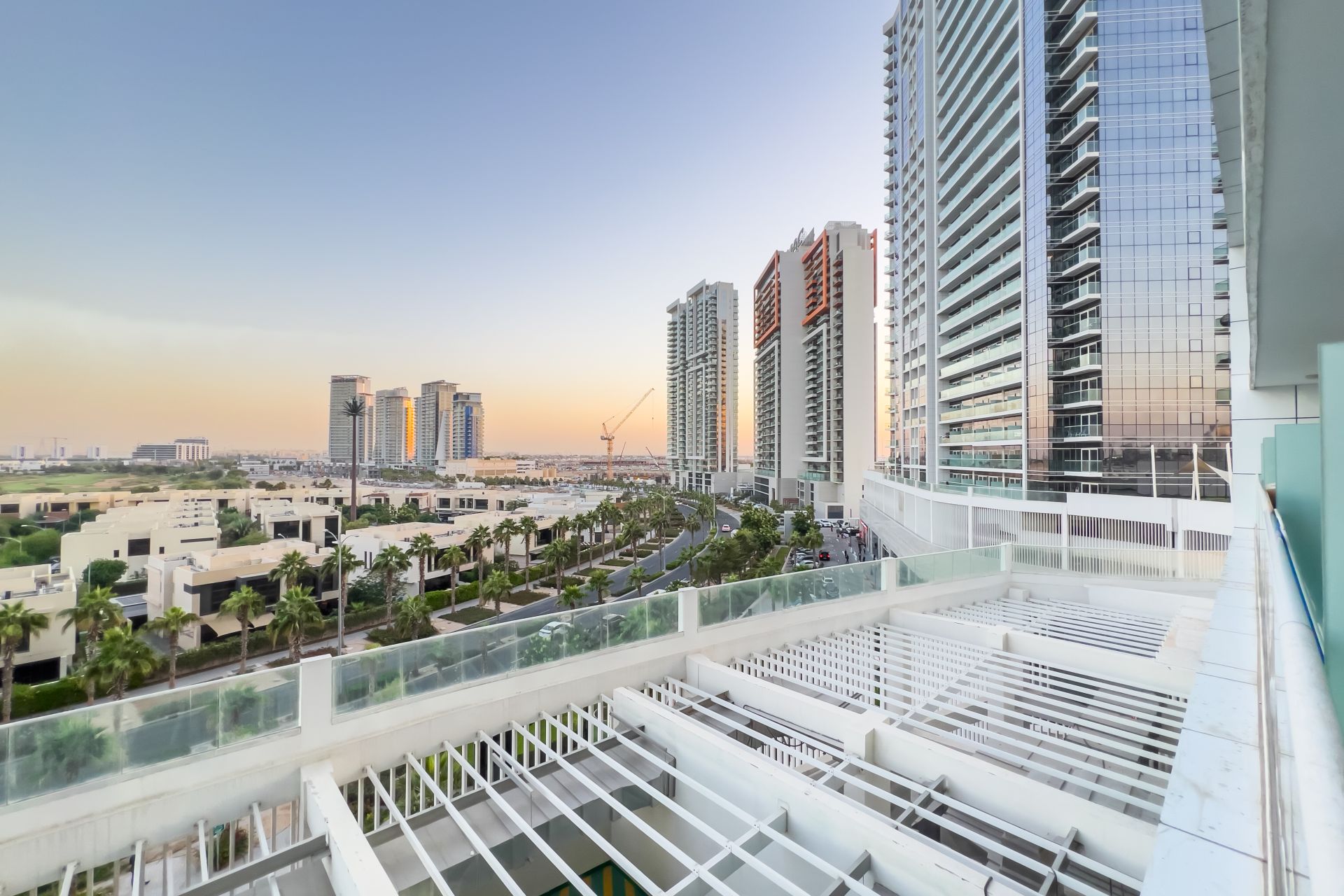 SPACIOUS | FURNISHED | CARSON TOWER B| DAMAC HILLS