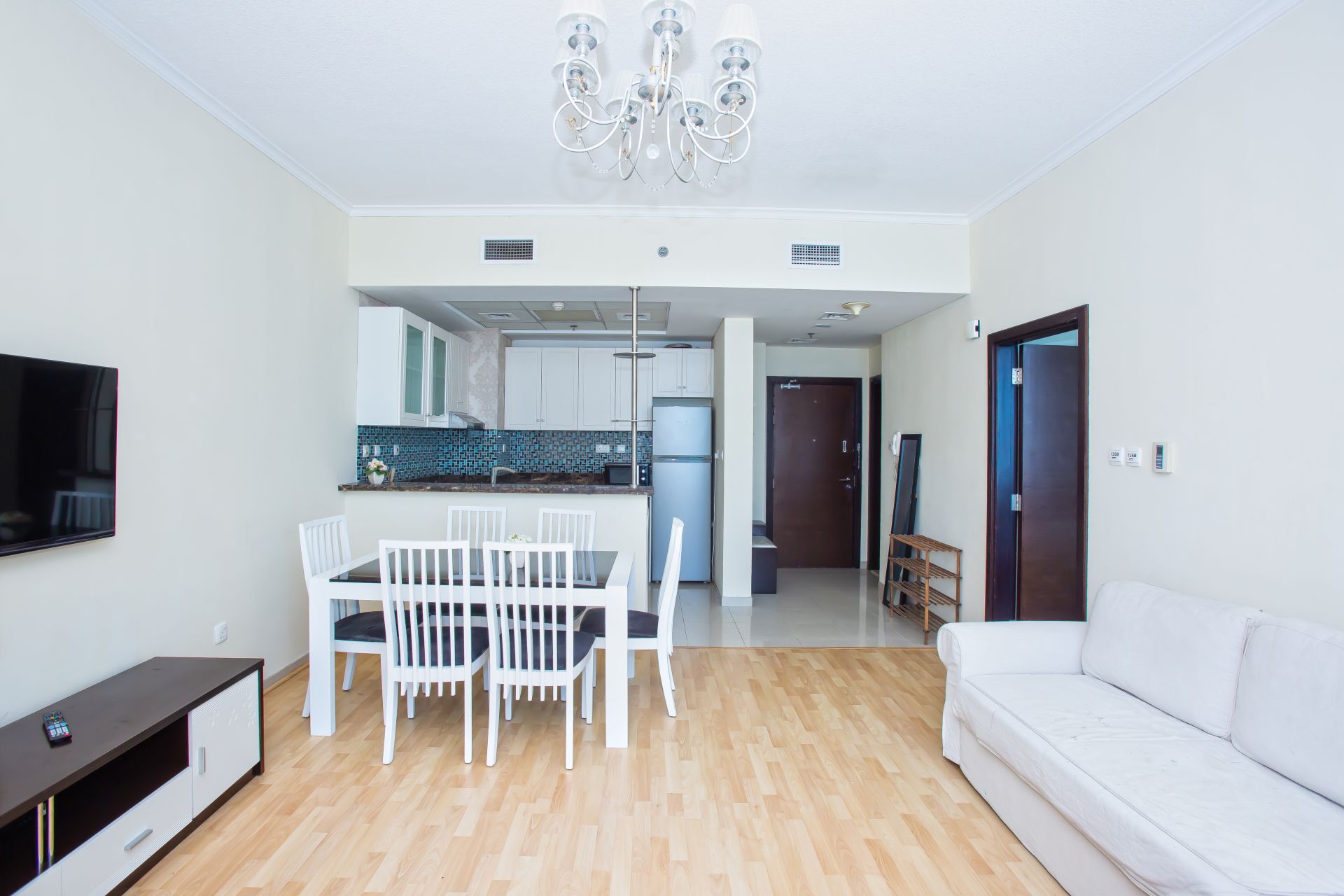 HIGHER FLOOR | FULLY FURNISHED| ELEGANT VIEW