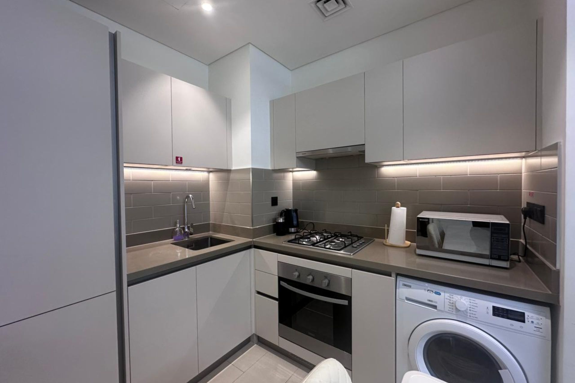 VACANT SOON | FULLY FURNISHED| PRIME LOCATION