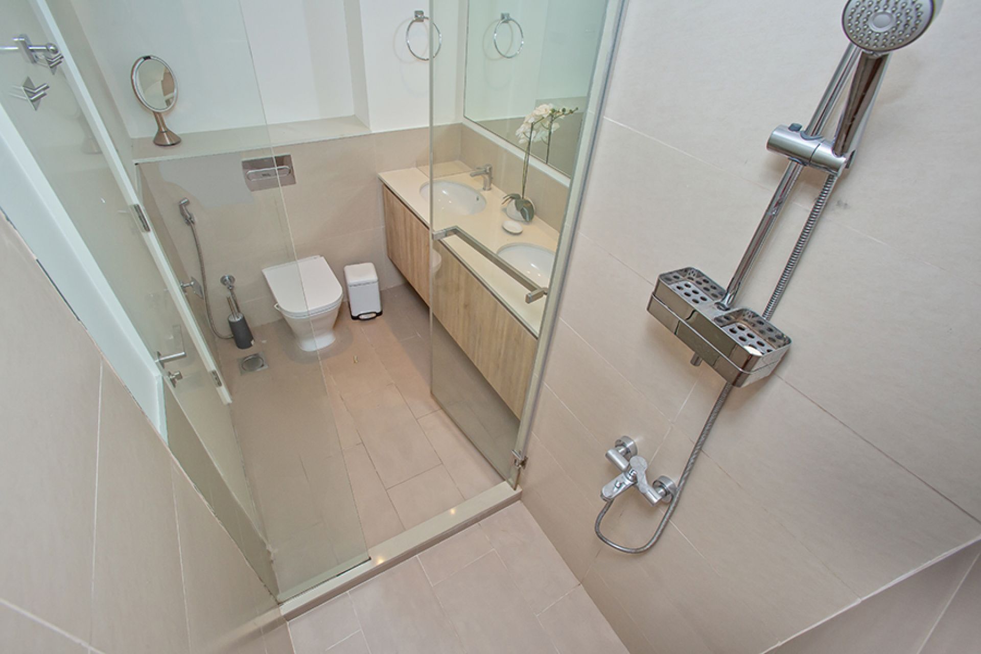 FURNISHED | POOL ACCESS | PARTIAL GOLF VIEW