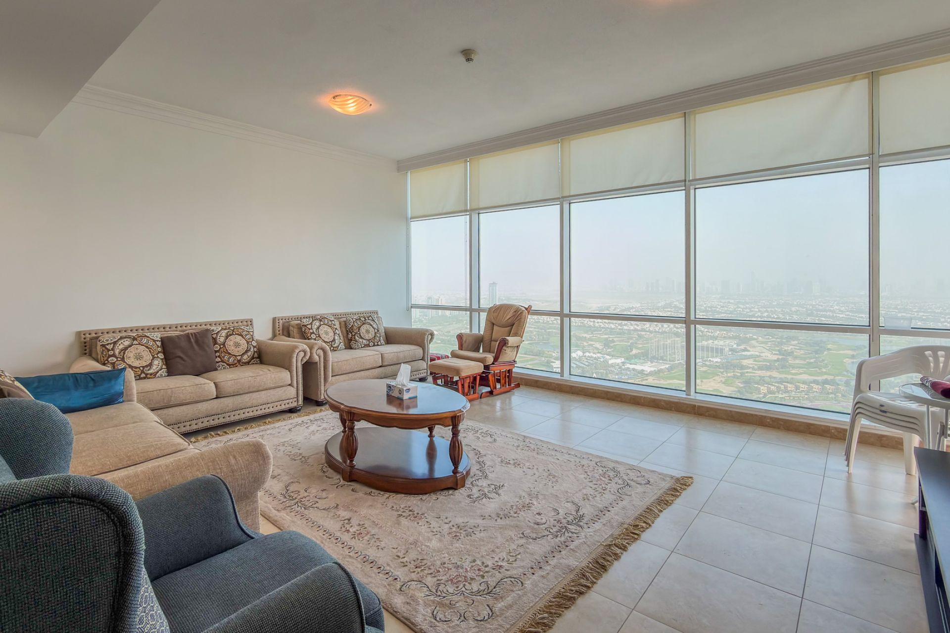 HIGH FLOOR | GOLF &amp; MARINA VIEW | VACANT