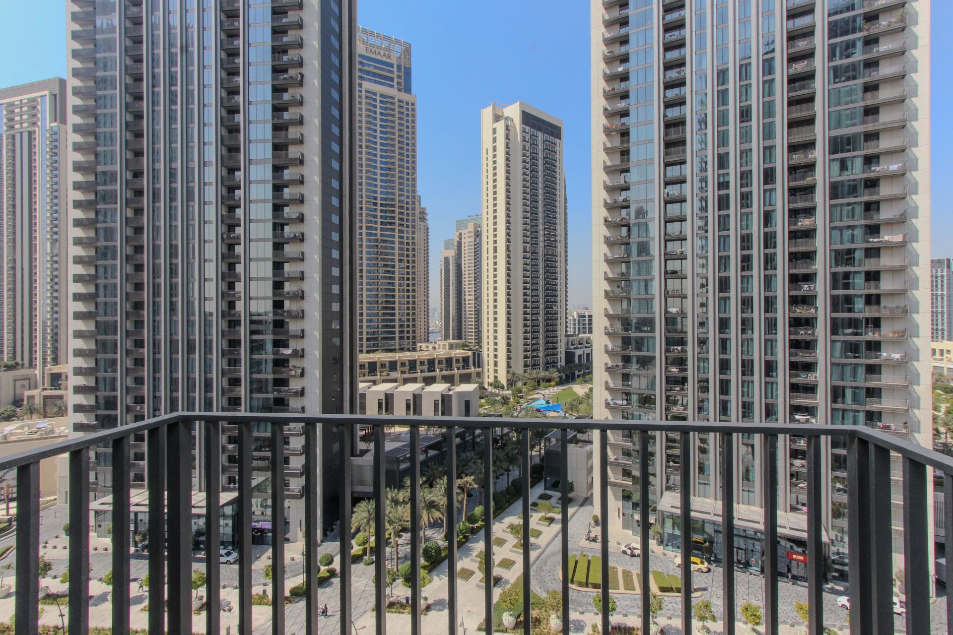 EXCLUSIVE UNIT | READY TO MOVE | COMMUNITY VIEW