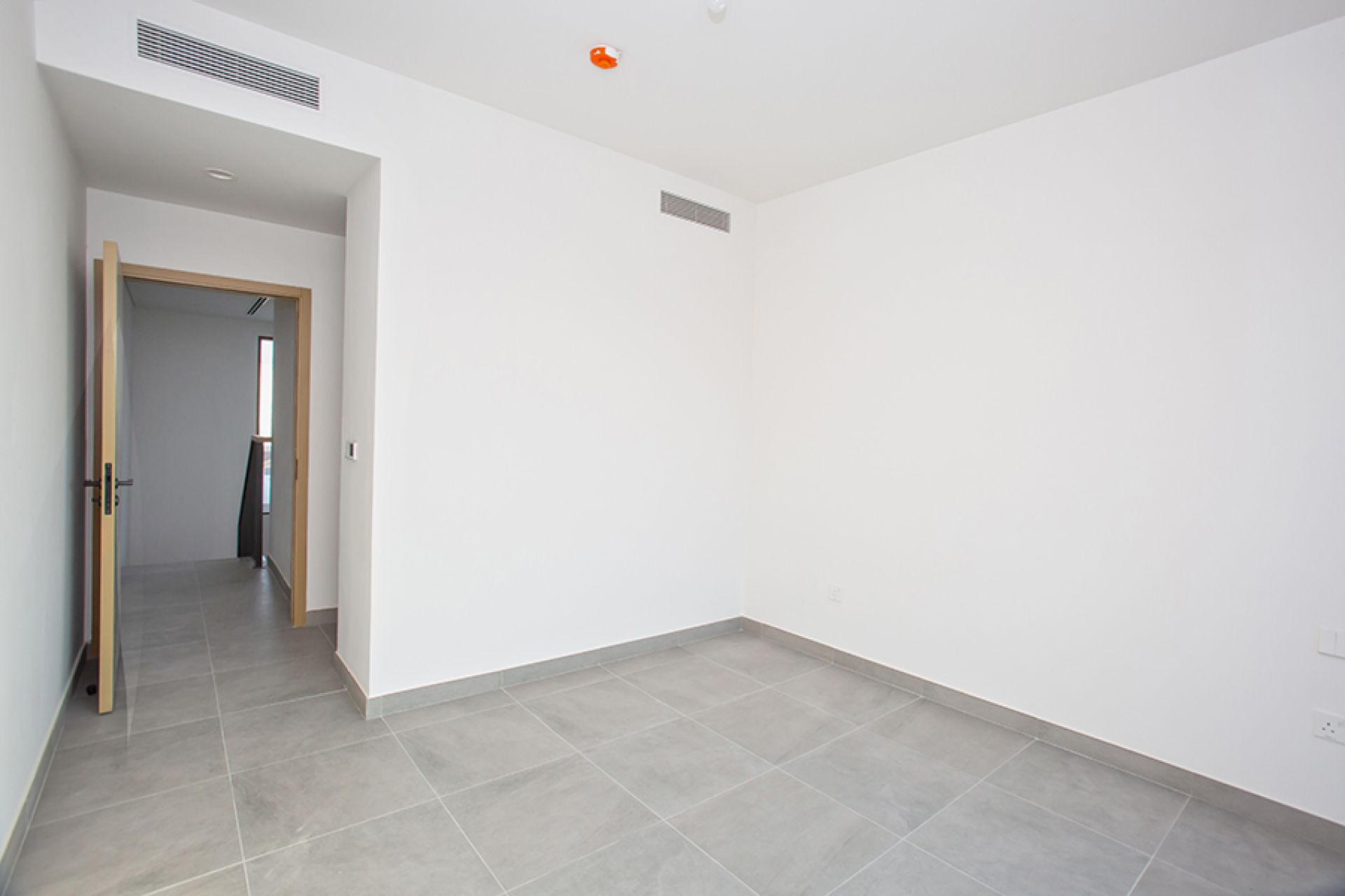 BRAND NEW | NEAR POOL AND PARK | SPACIOUS VILLA