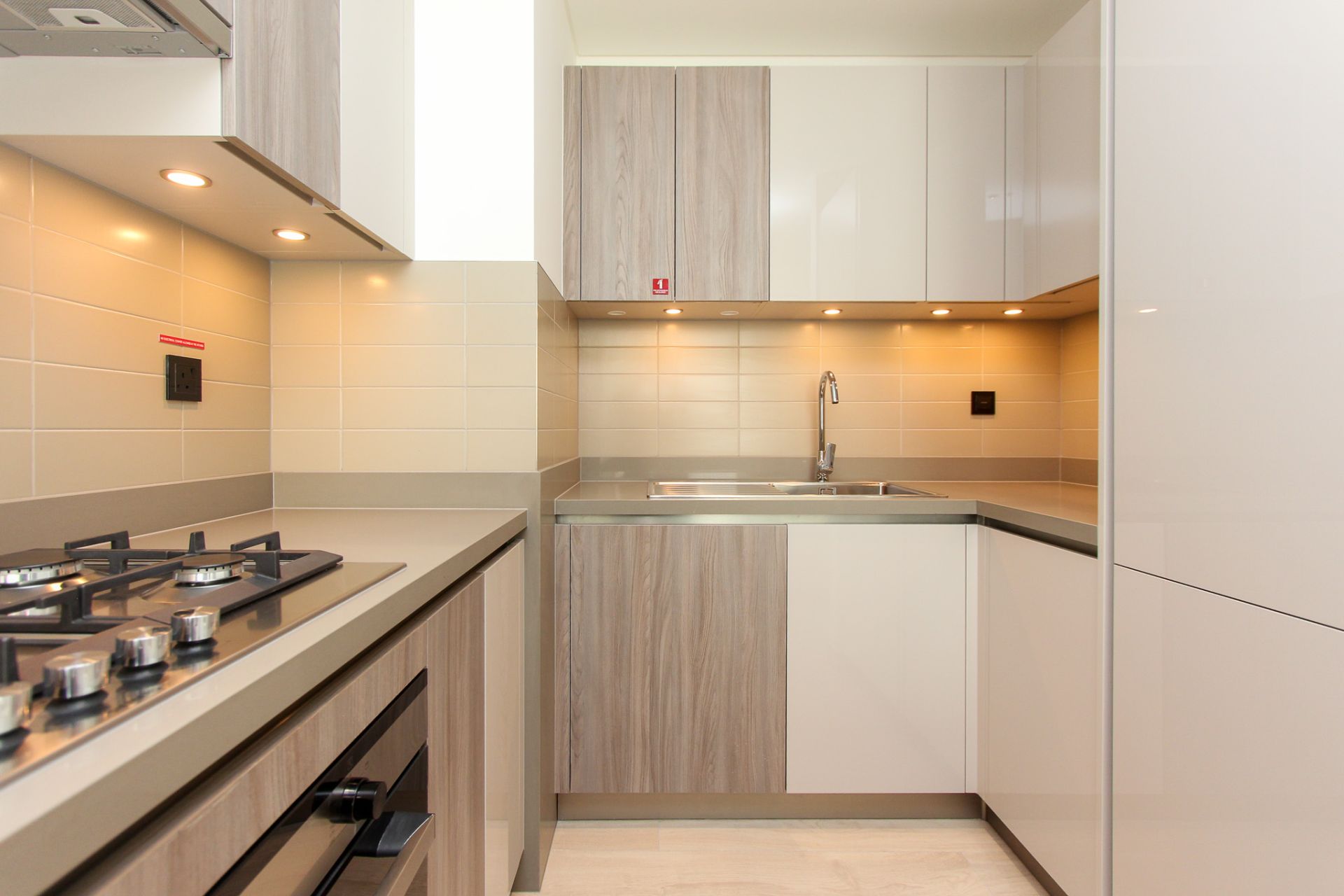 Full Lagoon and Downtown View | High Floor