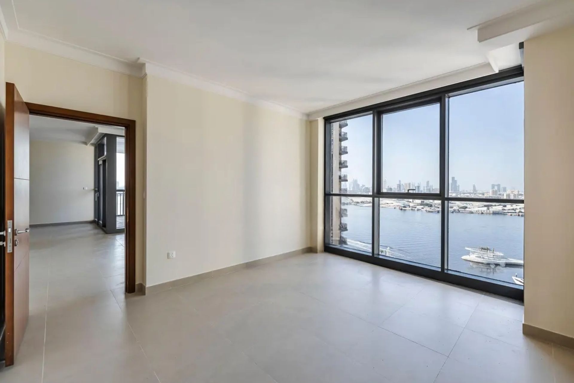 Creek and Marina View | Maids Room | Mid Floor