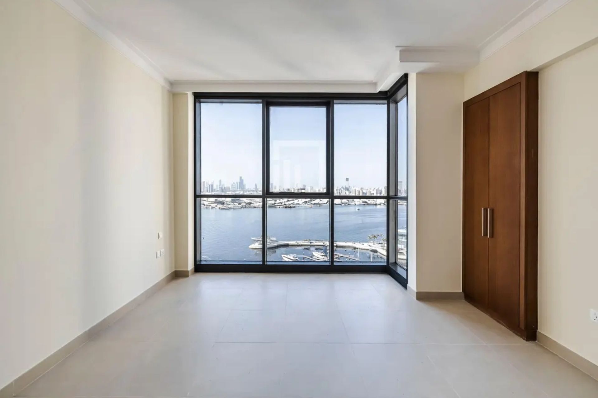 Creek and Marina View | Maids Room | Mid Floor