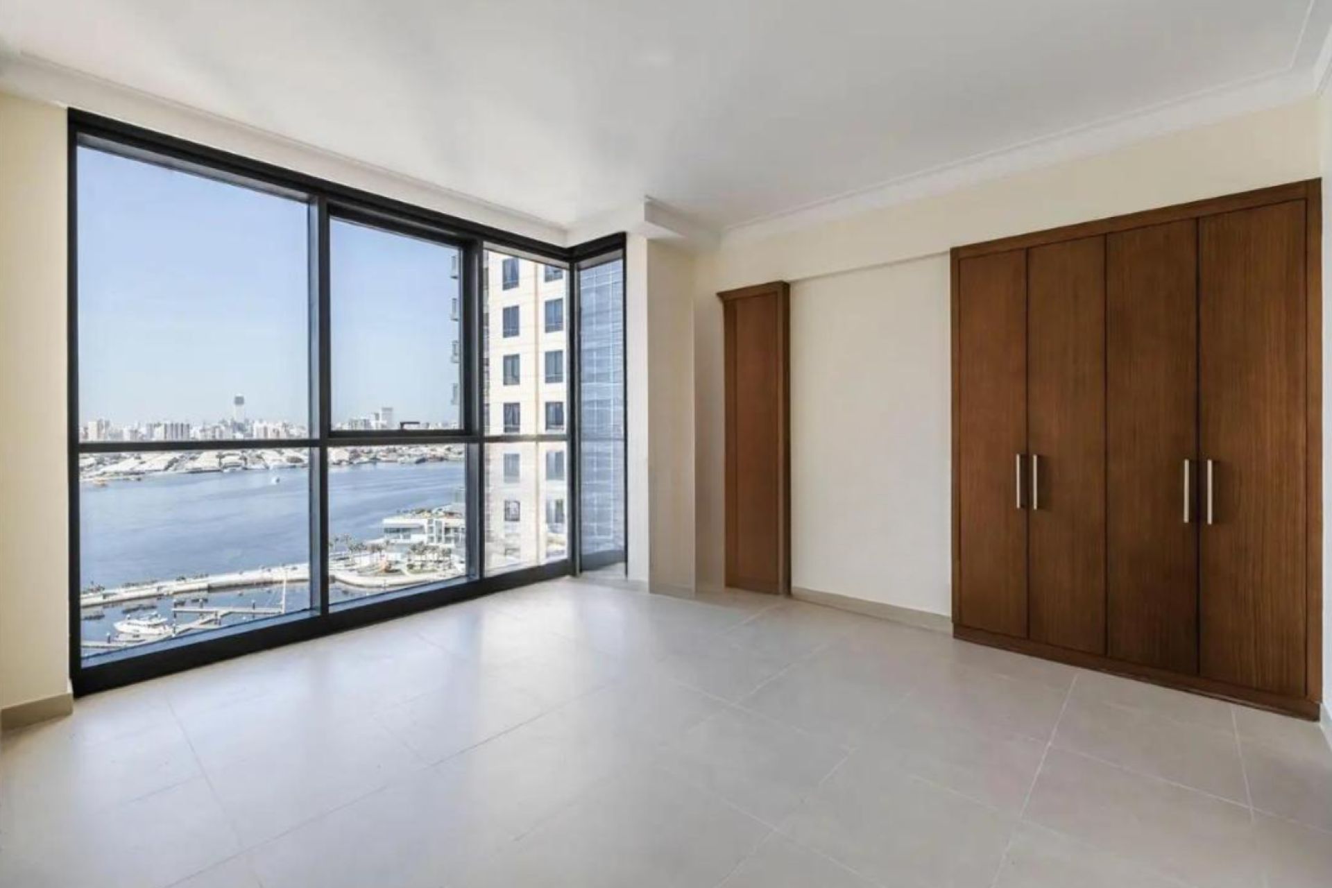 Creek and Marina View | Maids Room | Mid Floor