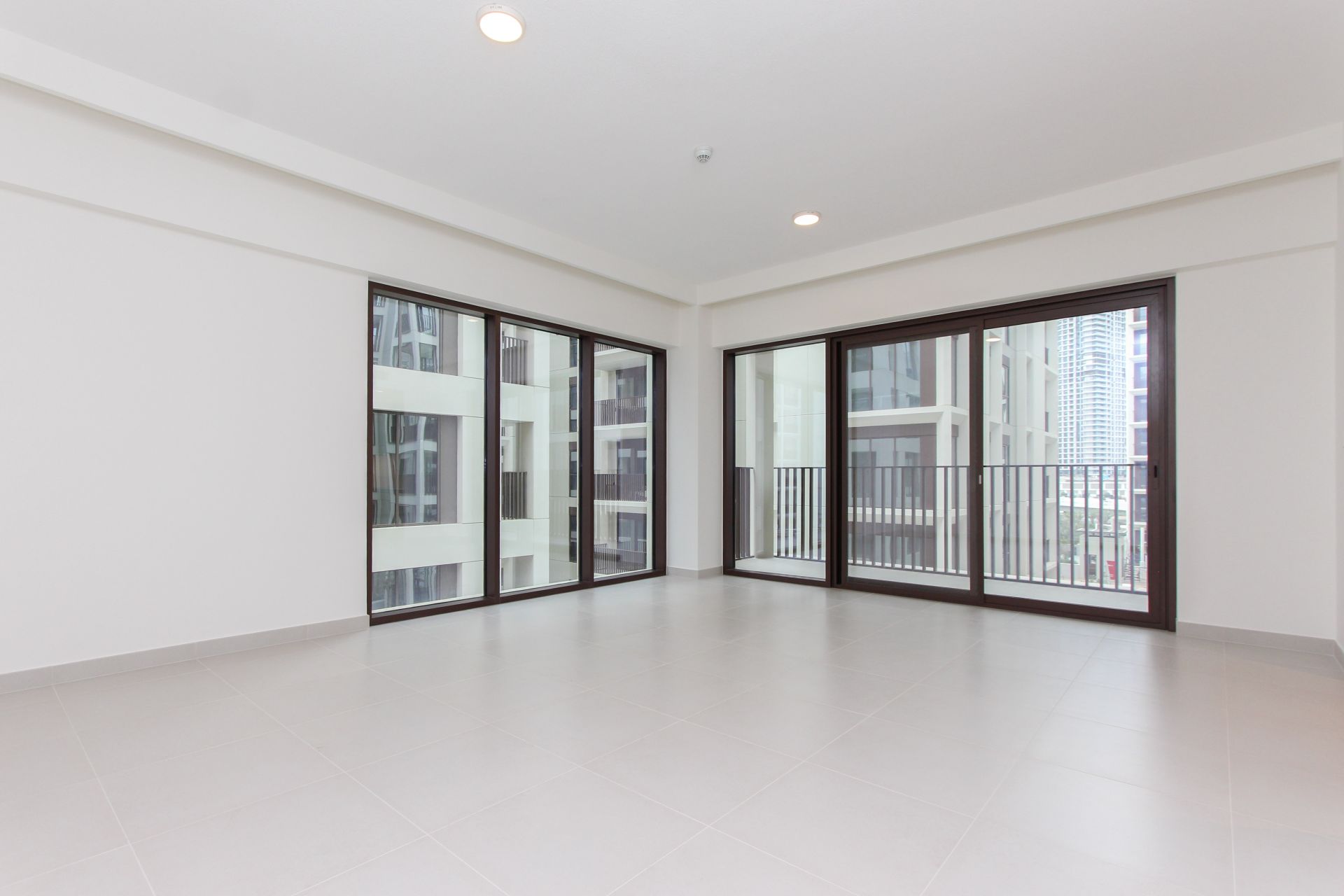 BRAND NEW | HUGE-TERRACE | OPEN POOL VIEW