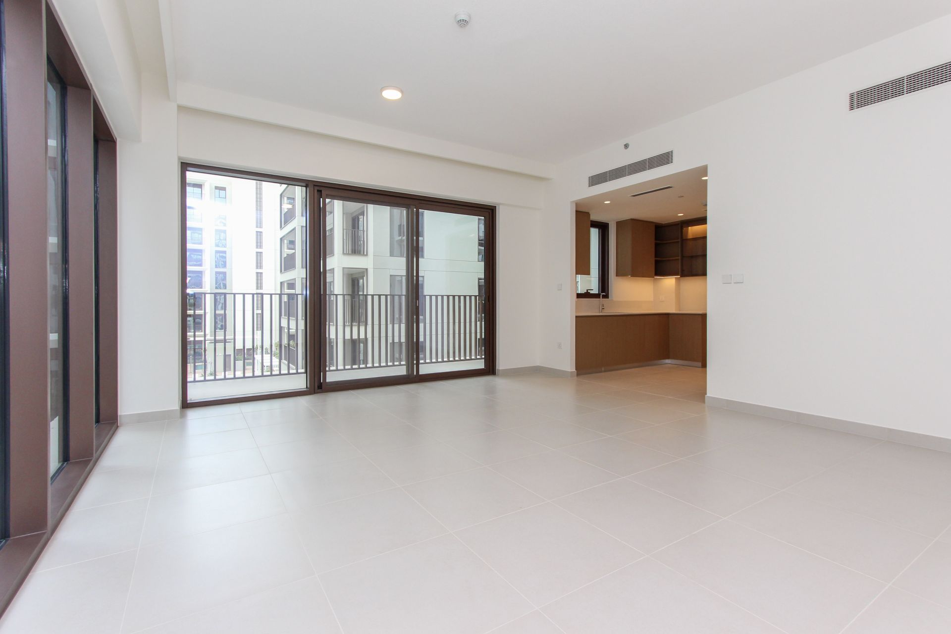 BRAND NEW | HUGE-TERRACE | OPEN POOL VIEW