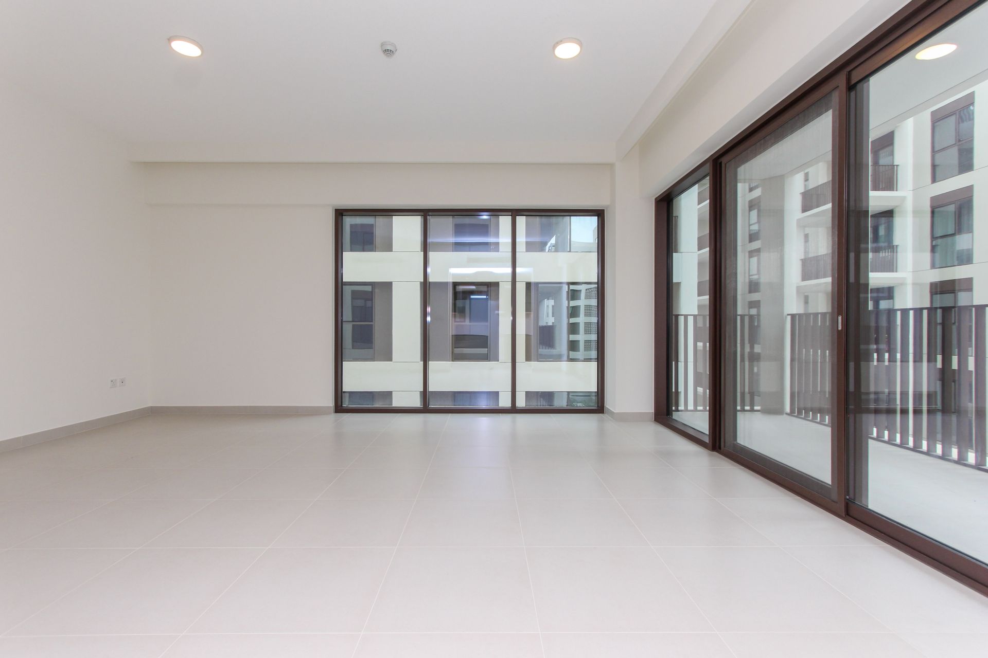 BRAND NEW | HUGE-TERRACE | OPEN POOL VIEW