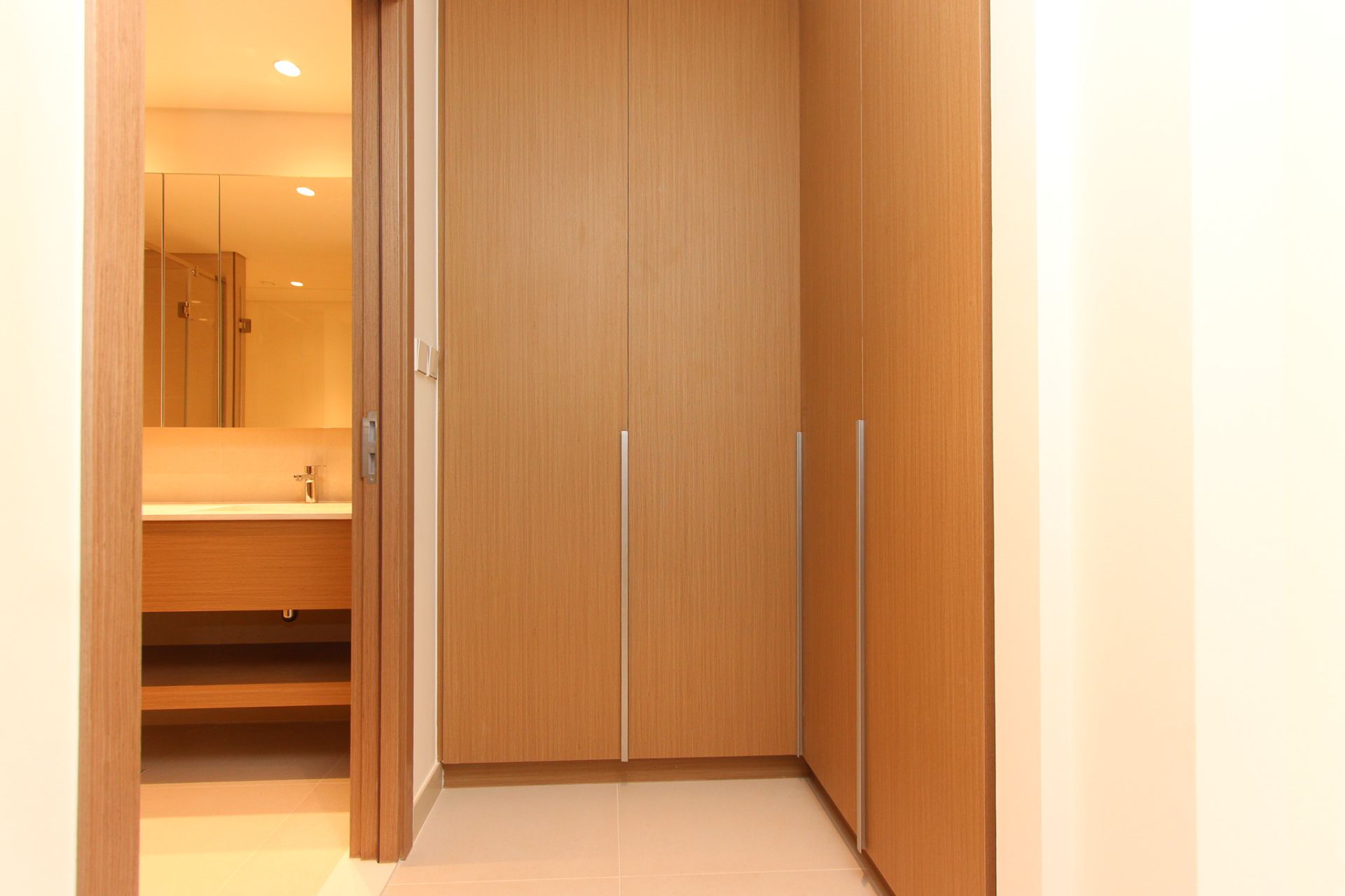 BRAND - NEW | HUGE-TERRACE | OPEN POOL VIEW