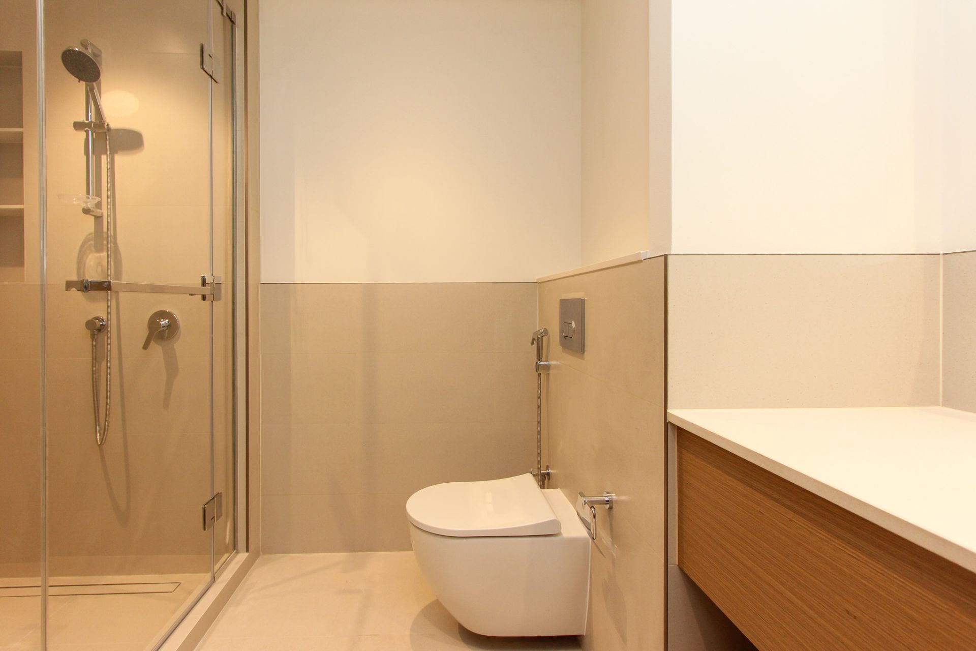 BRAND - NEW | HUGE-TERRACE | OPEN POOL VIEW