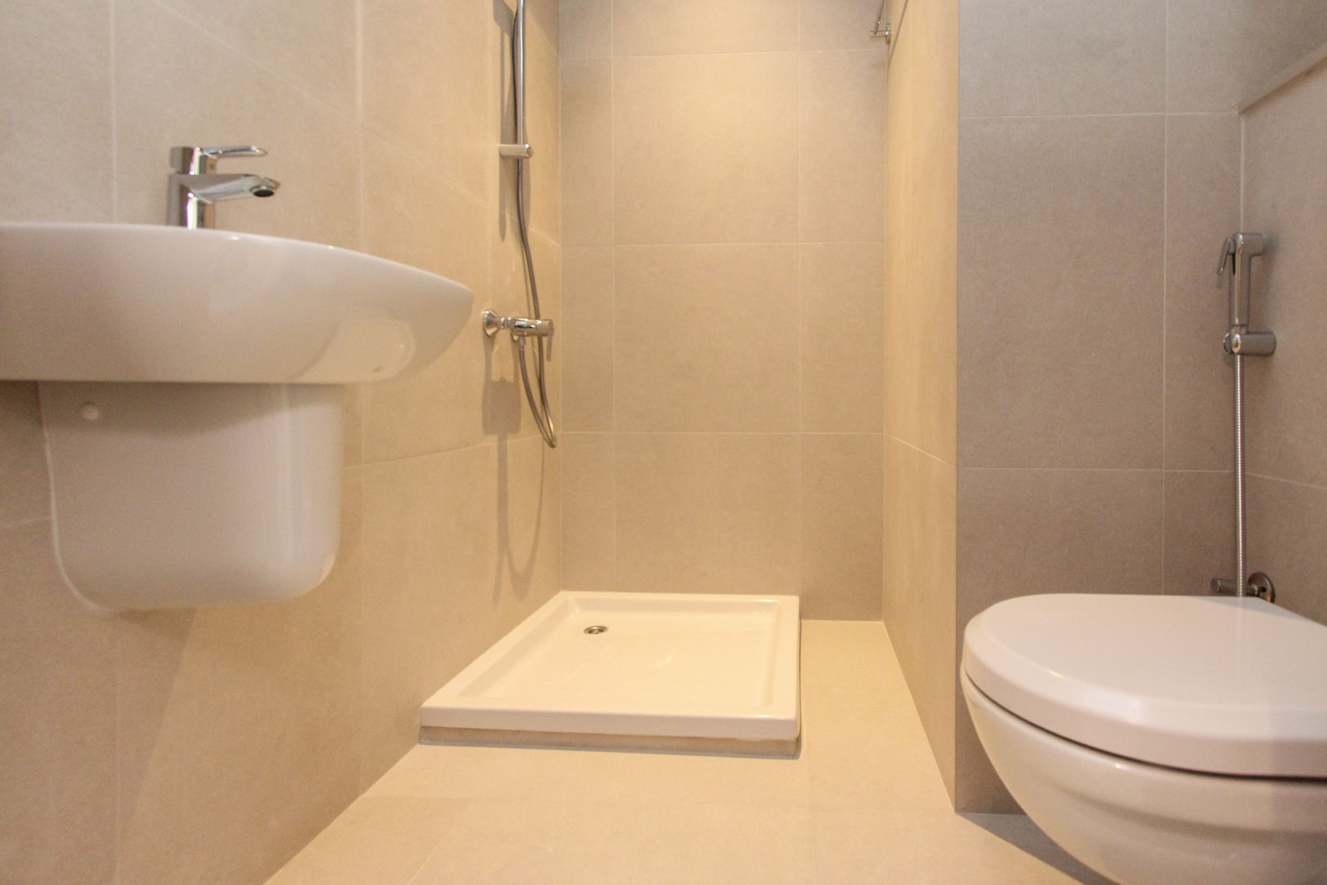 DUBAI MALL ACCESS | BURJ VIEW | SEMI-FURNISHED