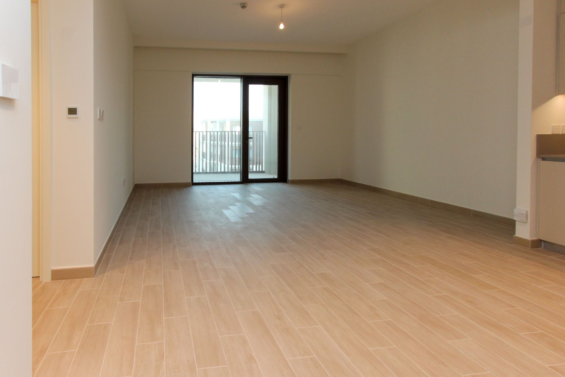 LAGOON ACCESS | VACANT | HIGH FLOOR