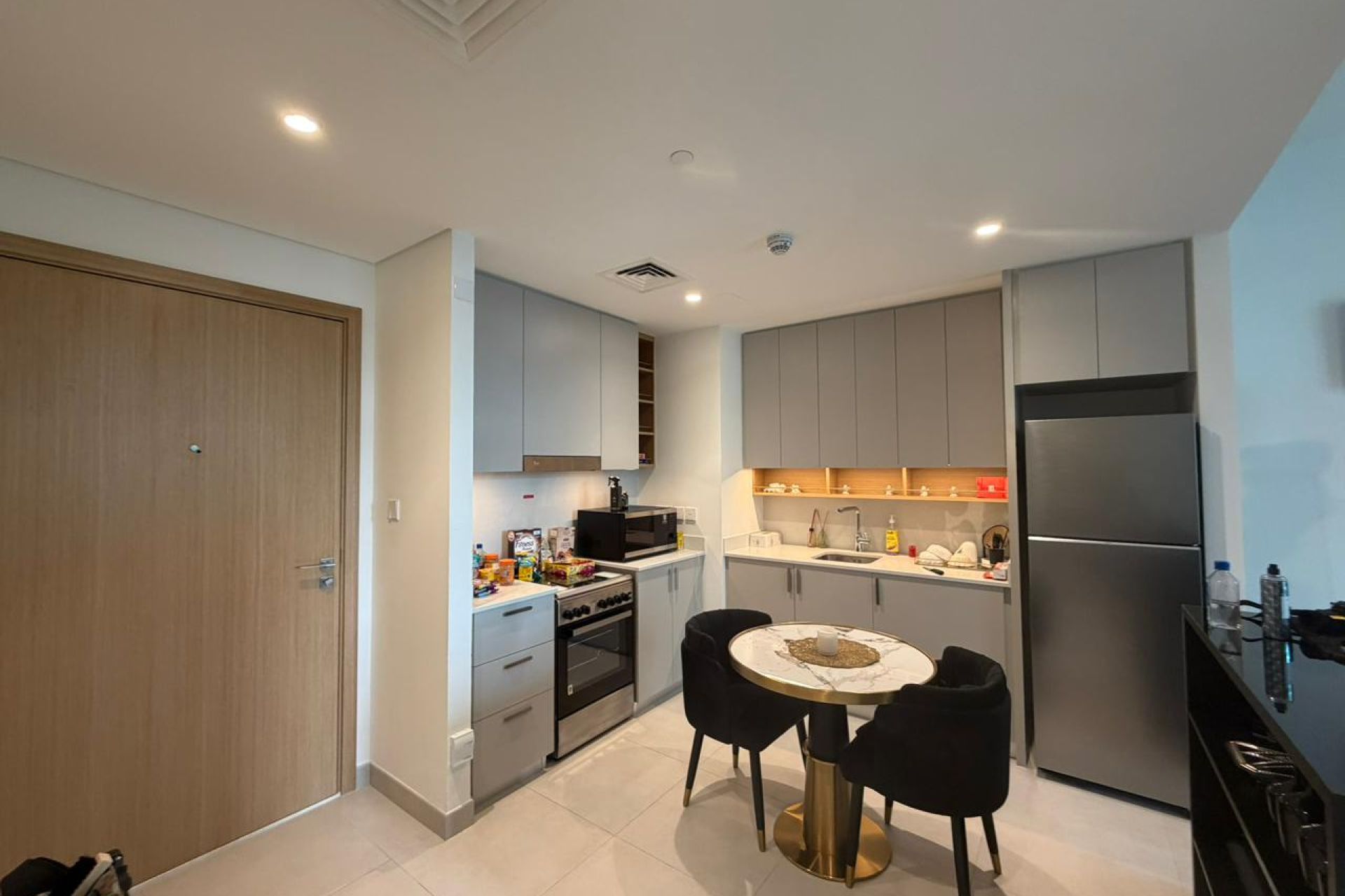 Fully Furnished | Vacant | Low Floor