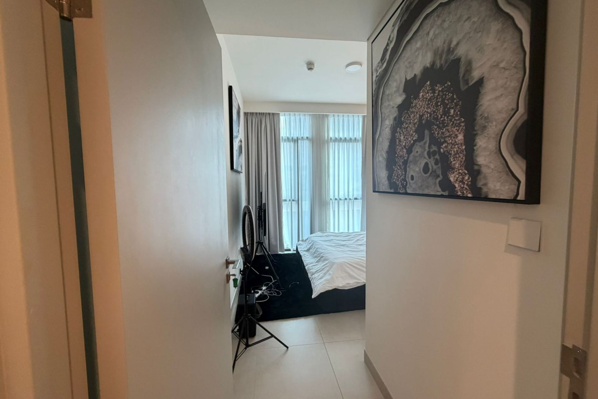 Fully Furnished | Vacant | Low Floor