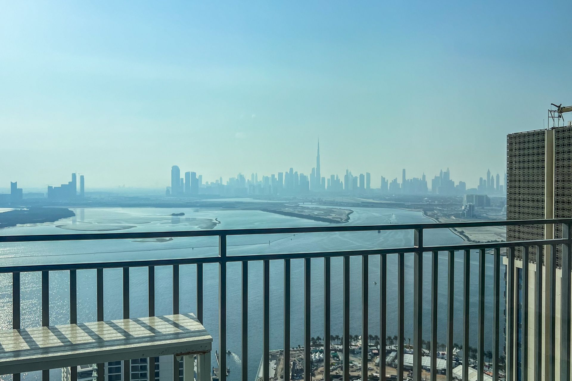 SKYLINE &amp; BURJ VIEW | FURNISHED | HIGH FLOOR