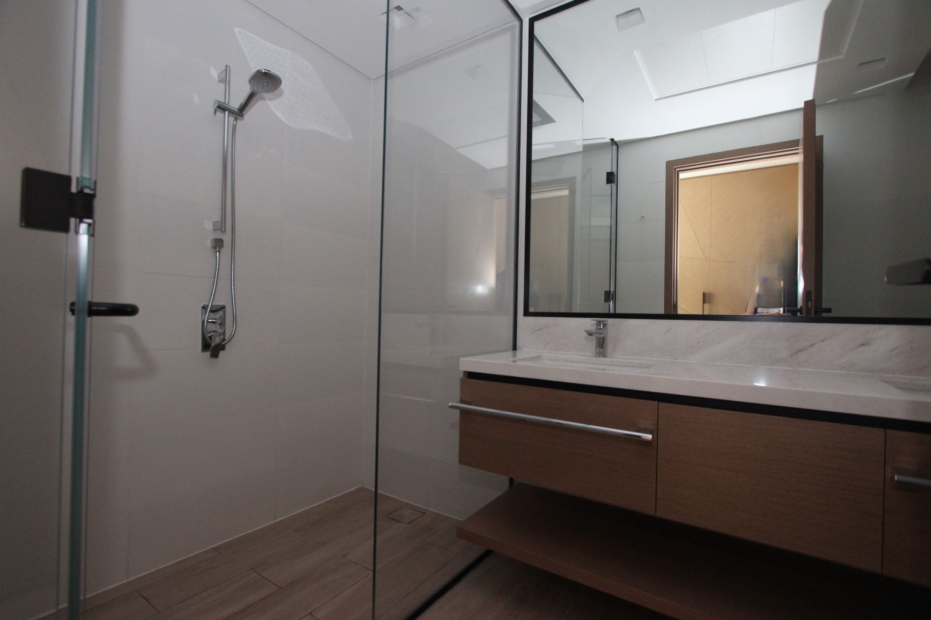 Full Canal View | Prime Location | Best Price